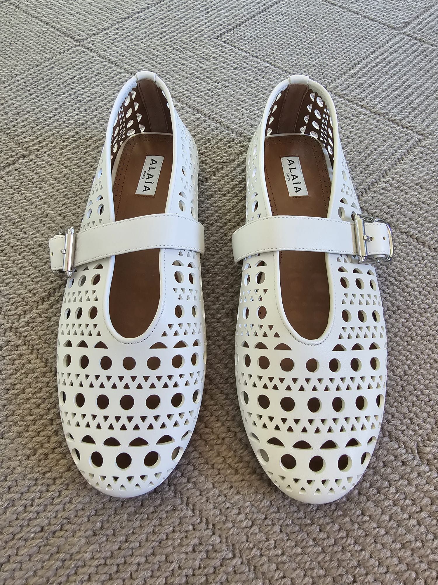 Alaia White Leather Ballet Flats, Women's (Size 9) — image 4 of 6