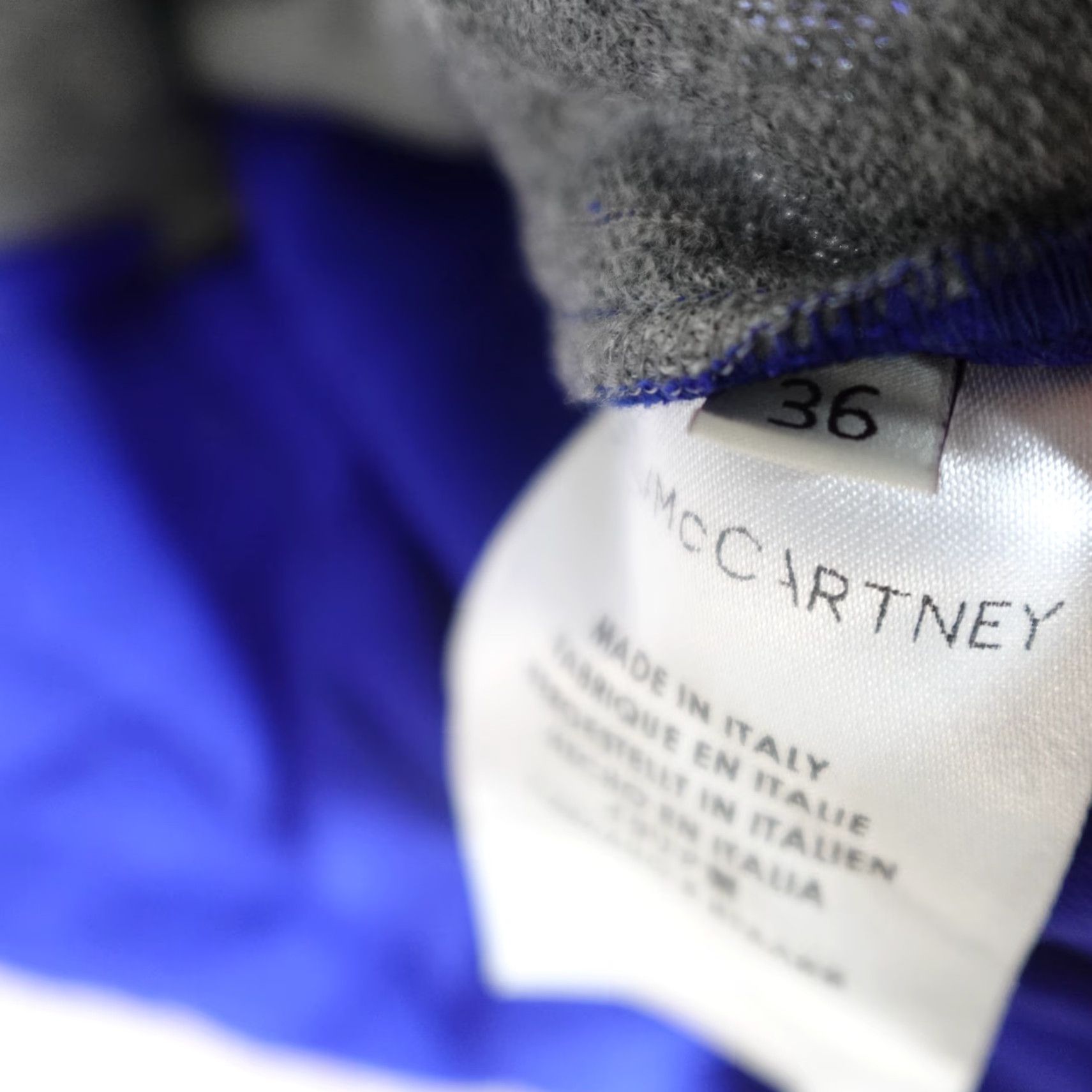 Stella McCartney Stella McCartney Womens Sweater XS Gray Blue Colorblock Pullover Crew Neck Wool Rayon Made in Italy Size XS / US 0-2 / IT 36-38 - 3 Thumbnail
