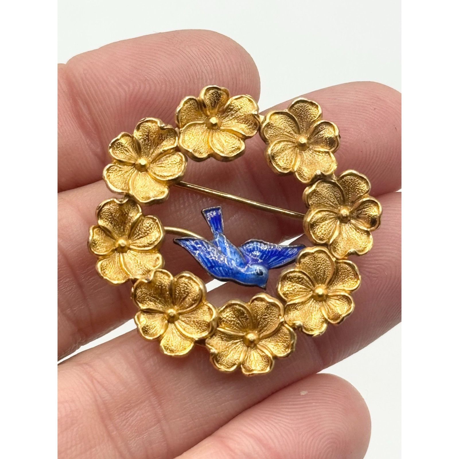 Vintage Wells gold filled blue Guilloche enamel swallow bird wreath Size ONE SIZE - 4 Thumbnail