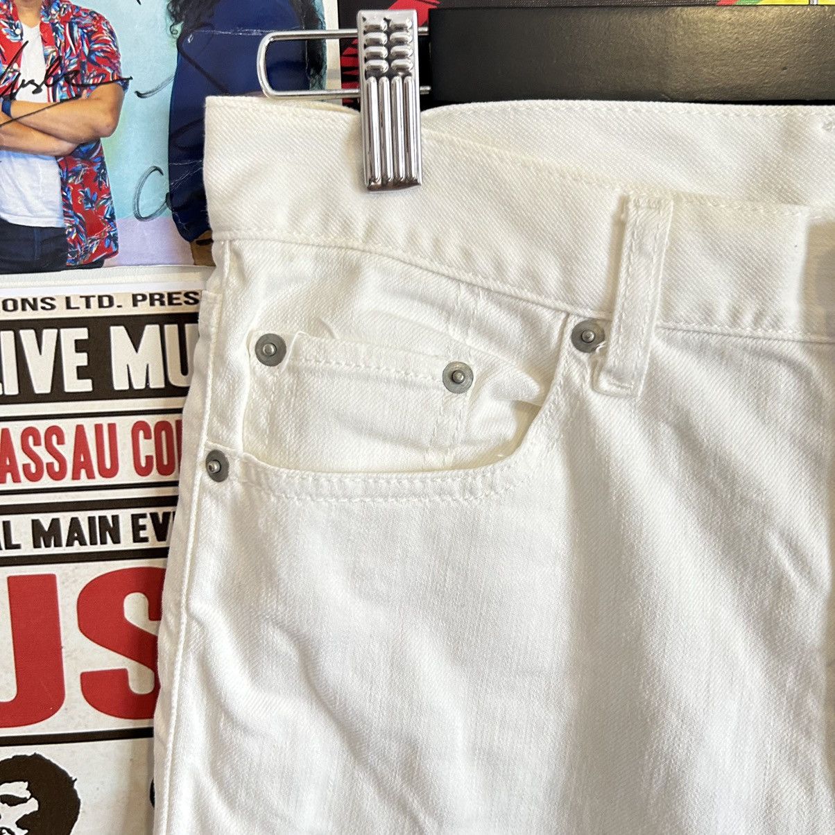 Uniqlo Vintage Uniqlo Flare White Denim Size US 29 - 4 Thumbnail