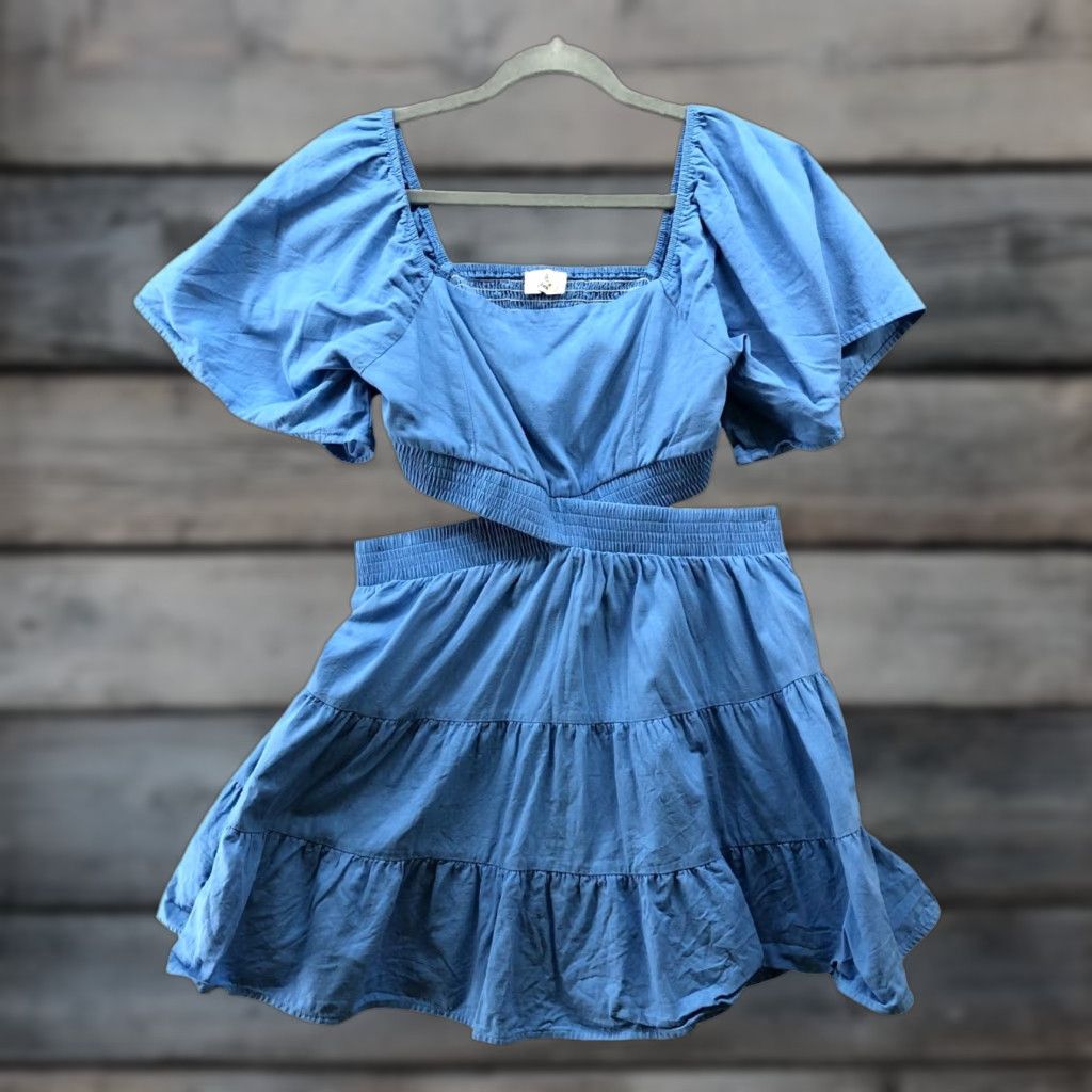 Velvet VINTAGE Shy Velvet Mini Dress Cut Out Tiered Women’s L Blue Square Neck Short Sleeve Bohemian Beach Size 36" / US 14 / IT 50 - 1 Thumbnail