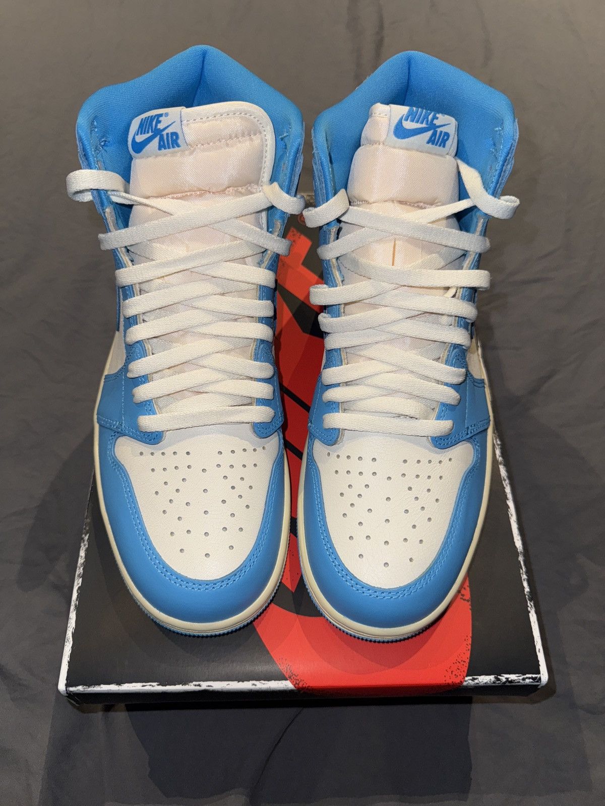 Nike Jordan 1 Retro High OG UNC Reimagined Size US 9.5 / EU 42-43 - 3 Thumbnail