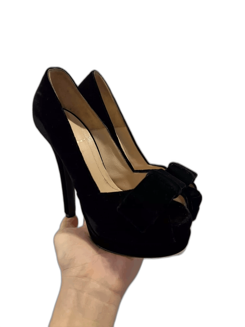 Fendi Fendi Velvet Bow High Heels Size 36.5 Size US 6 / IT 36 - 1 Thumbnail
