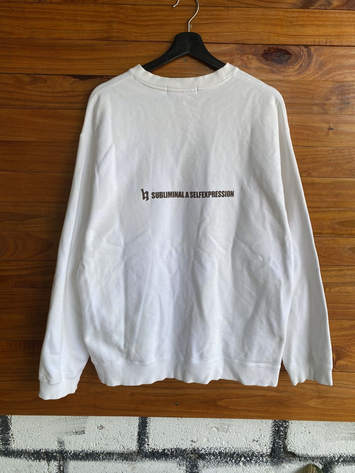 Japanese Brand B-One-Soul White Graphic – Subliminal Self Expression Size US L / EU 52-54 / 3 - 10 Thumbnail
