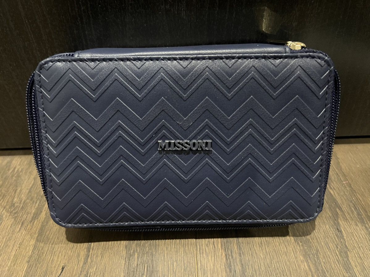 Missoni Missoni Exclusive Delta Blue Leather Cosmetic Bag Size ONE SIZE - 2 Thumbnail