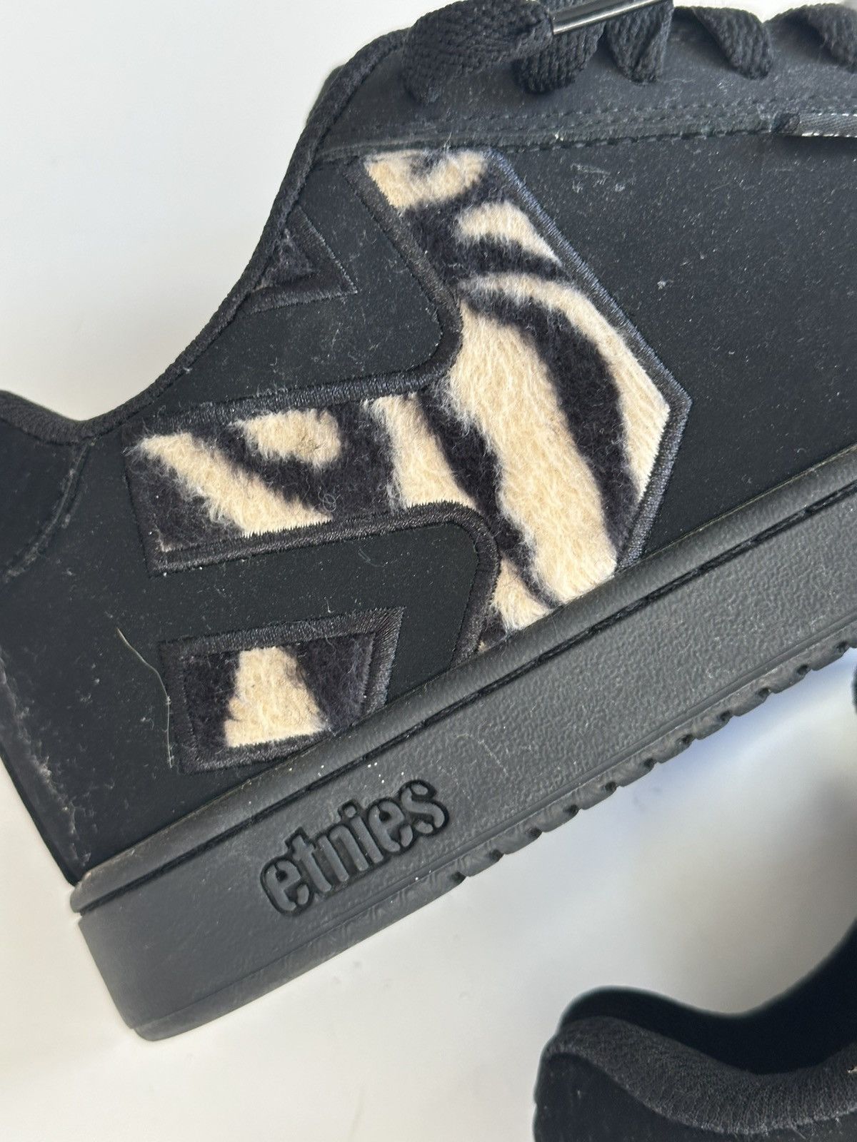 Etnies Etnies Fader W’s Black and Tiger Print Size US 10 / IT 40 - 6 Thumbnail