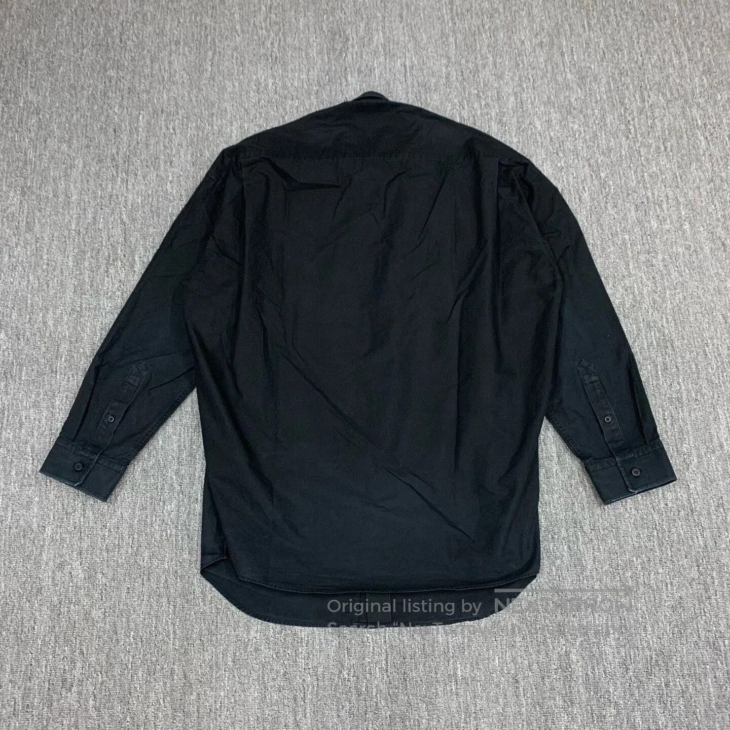 Balenciaga balenciaga black distressed button. Size US M / EU 48-50 / 2 - 2 Thumbnail