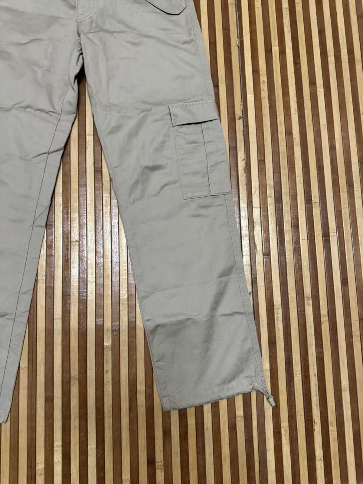 Uniqlo Uniqlo Japanese Brand W32X31.5 Streetwear Multipocket Size US 32 / EU 48 - 3 Thumbnail
