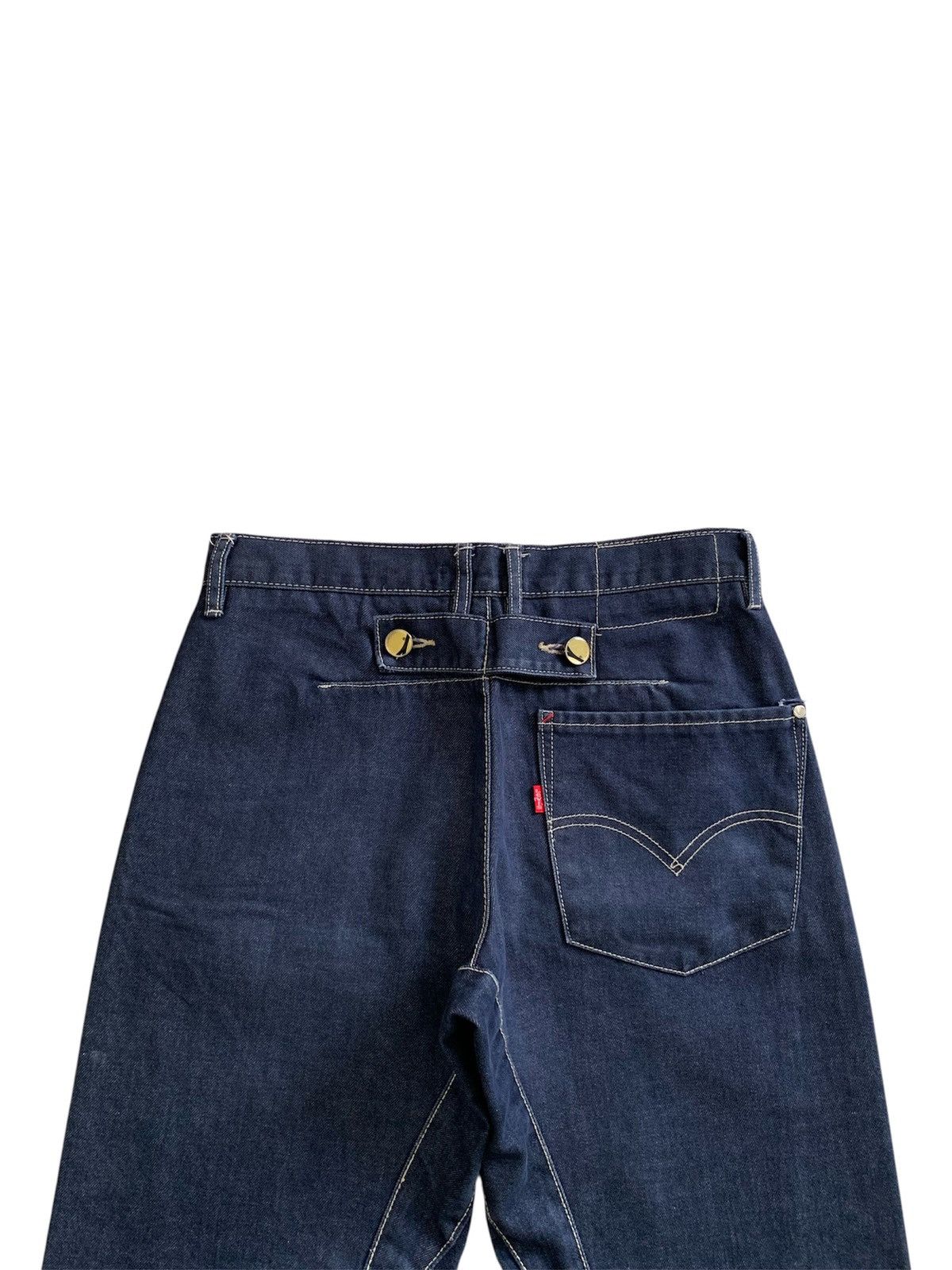 Levi's Vintage Clothing Vintage Levi’s Engineered Buckle Back Baggy Jeans Size US 30 / EU 46 - 3 Thumbnail