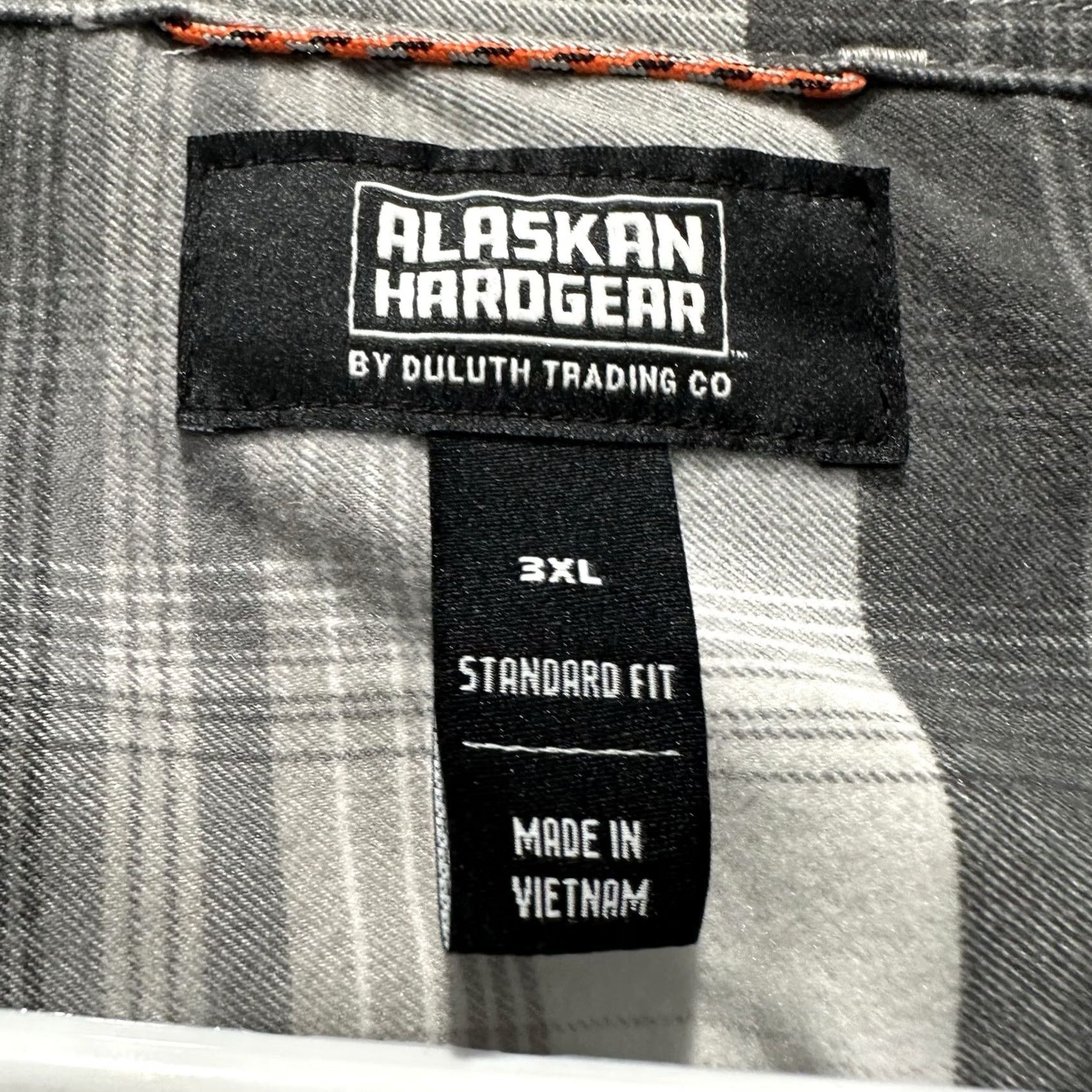 Vintage Alaskan Hardgear Shirt Mens 3XL Gray Plaid Standard Fit Boars Nest Plaid Flannel Size US XXL / EU 58 / 5 - 4 Thumbnail