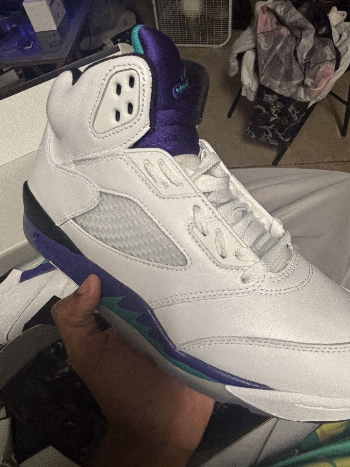 Jordan Brand Air Jordan 5 Retro Grape 2025 Size US 11 / EU 44 - 4 Thumbnail