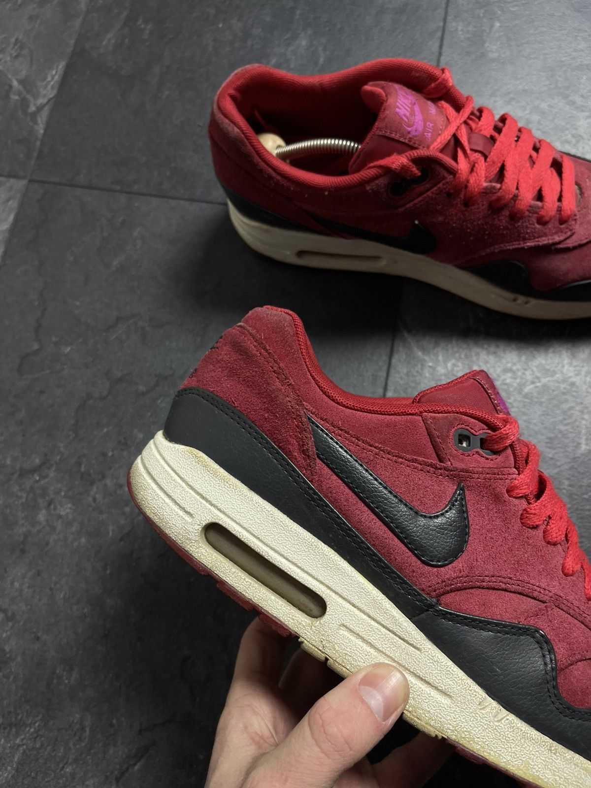 Streetwear Nike Air Max 1 Premium Gym Red Anthracite Size US 8.5 / EU 41-42 - 2 Thumbnail