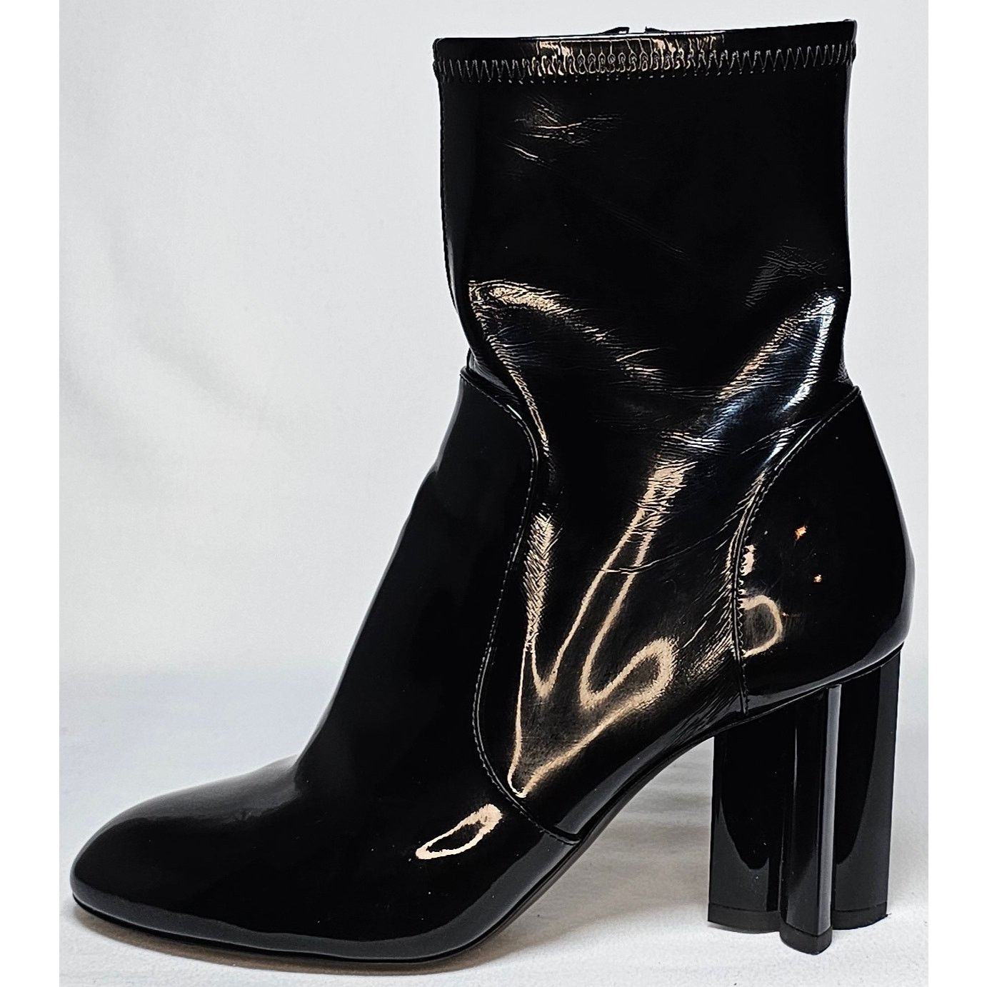 Louis Vuitton Louis Vuitton Silhouette Ankle Boot in Black Patent Leather Size US 6.5 / IT 36.5 - 3 Thumbnail