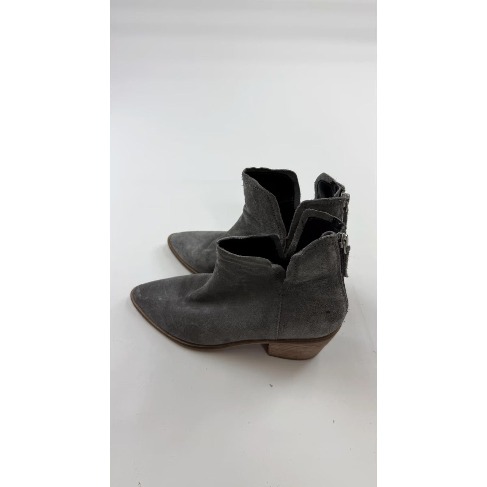 Vintage Lisa Vicky Boots Womens Size 7.5 Gray Suede Ankle Booties Pointed Toe V Cut Boots Women Size US 7 / IT 37 - 4 Thumbnail