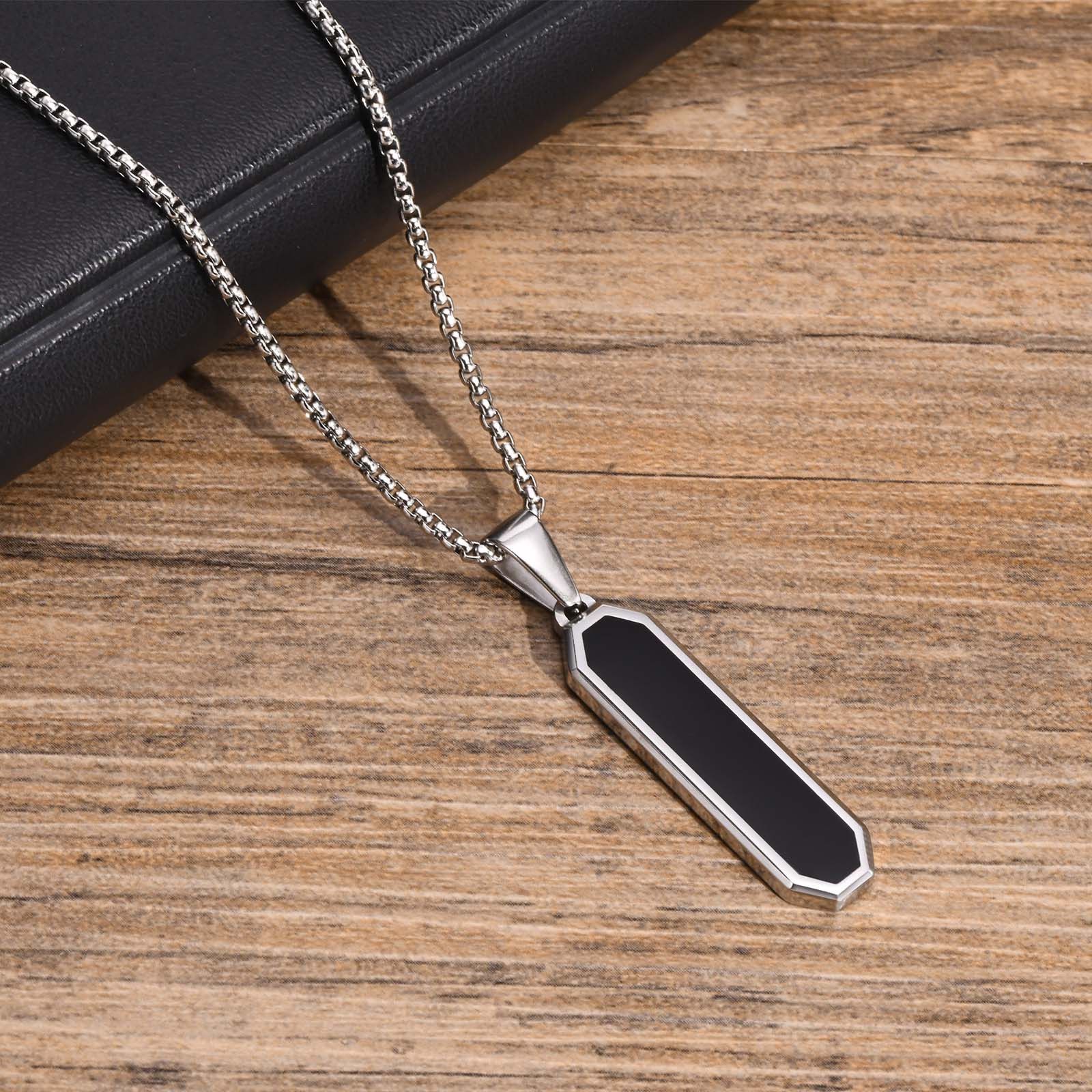 Jewelry Silver Square Necklace Size ONE SIZE - 1 Thumbnail
