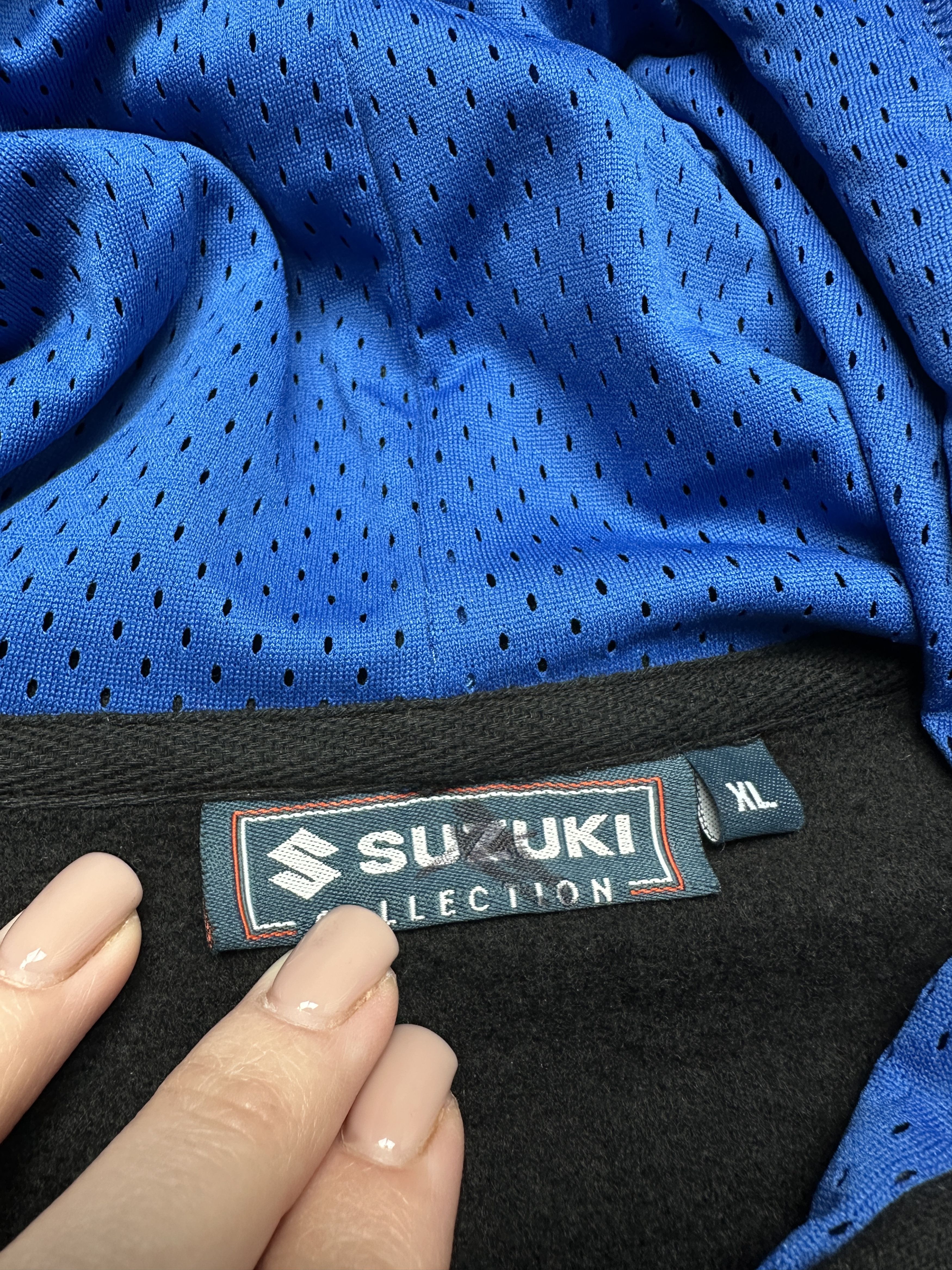 Japanese Brand Suzuki Racing Team Mens Hoodie Size US XL / EU 56 / 4 - 5 Thumbnail