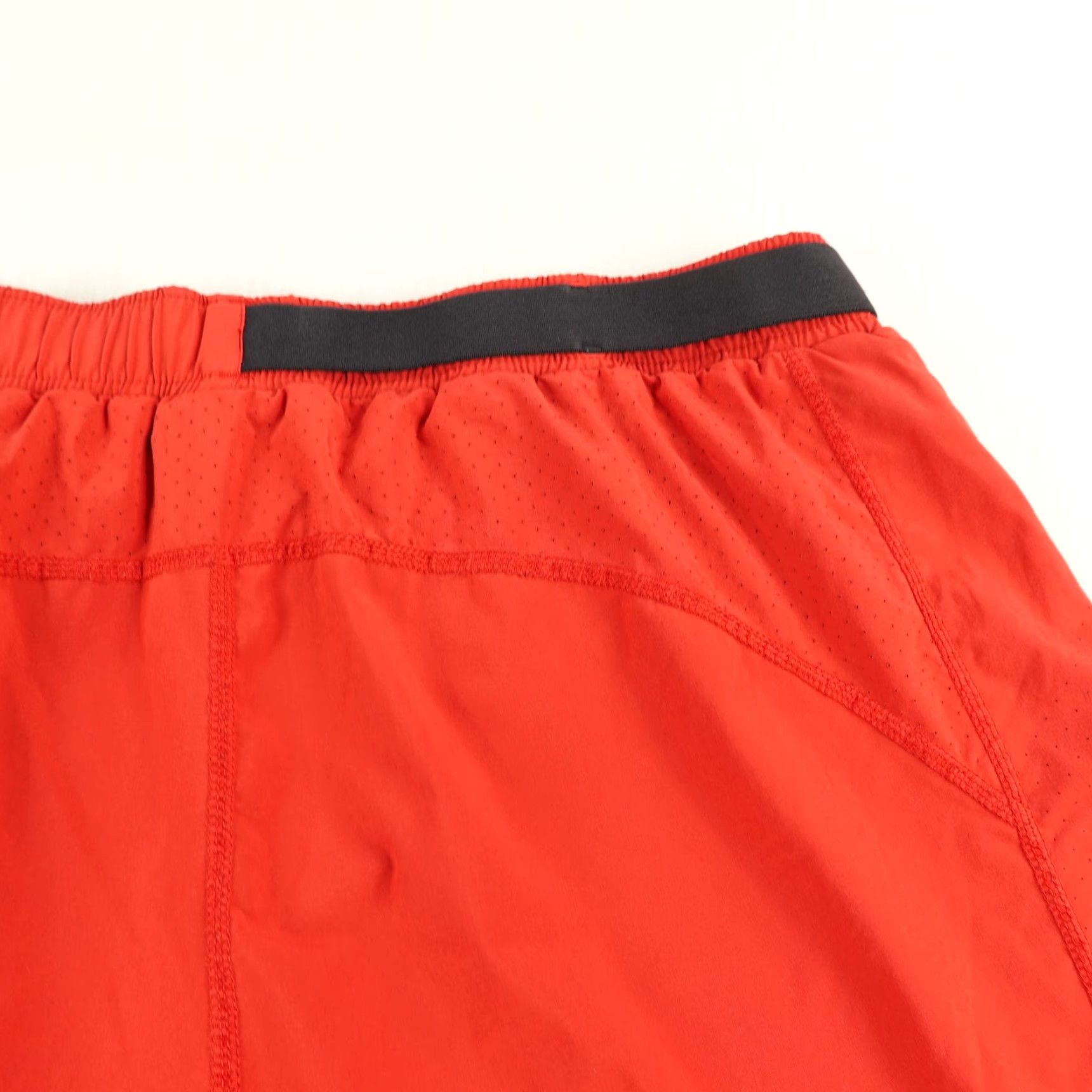 Rhone Rhone Shorts Mens Medium Red Lined Performance Training Run Quick Dry Pockets Athletic Workout Joggers Size US 31 - 4 Thumbnail