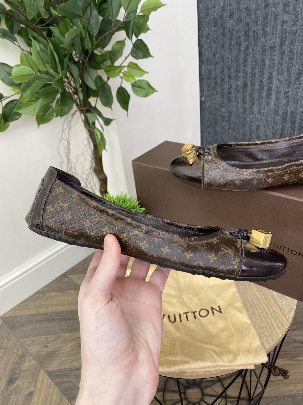 Louis Vuitton Vintage LOUIS VUITTON Monogram Flat Pumps Size US 9 / IT 39 - 7 Thumbnail