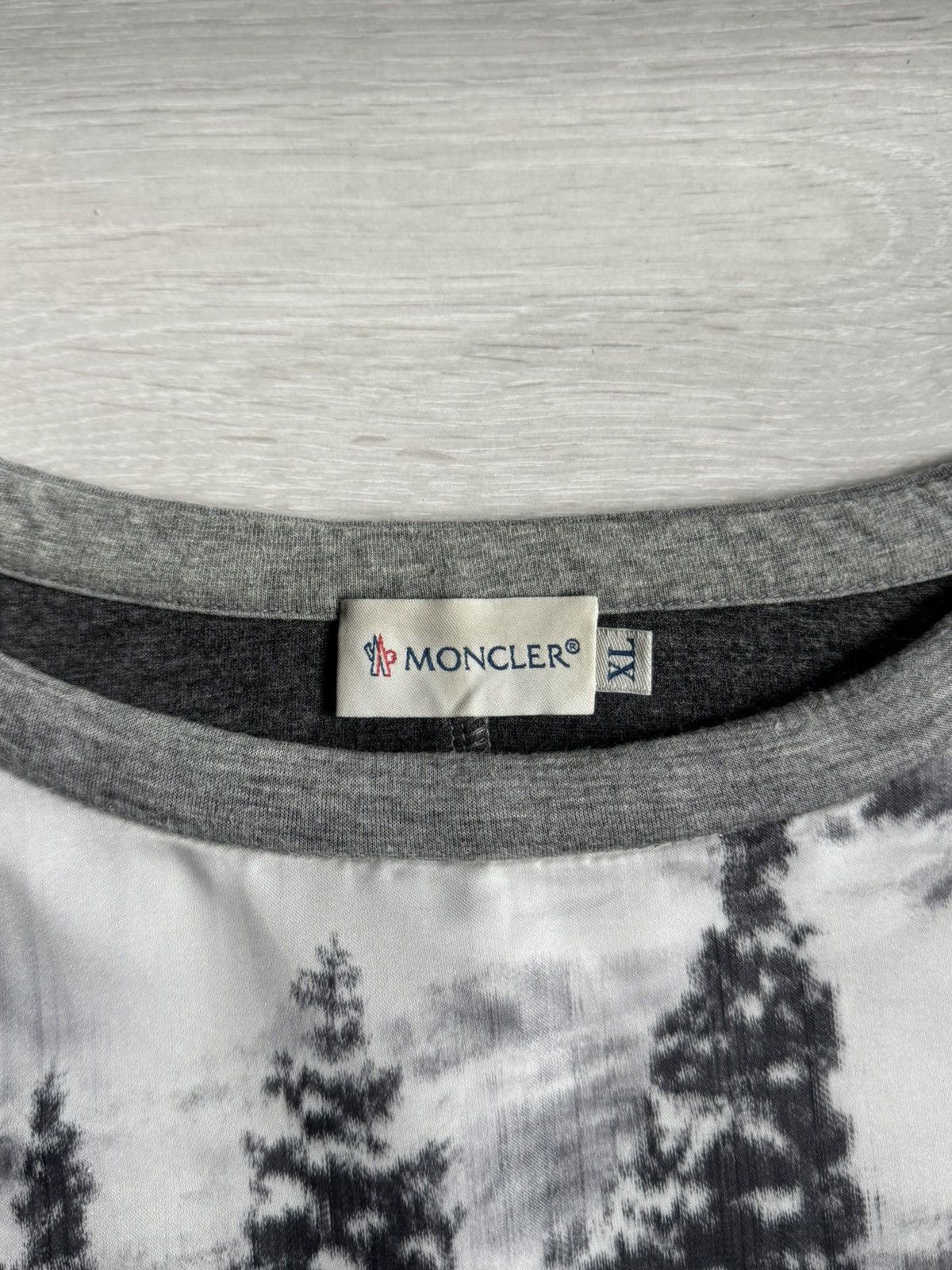 Moncler Moncler Maglia Girocollo Snow Mountain Sweatshirt Size XL / US 12-14 / IT 48-50 - 8 Thumbnail