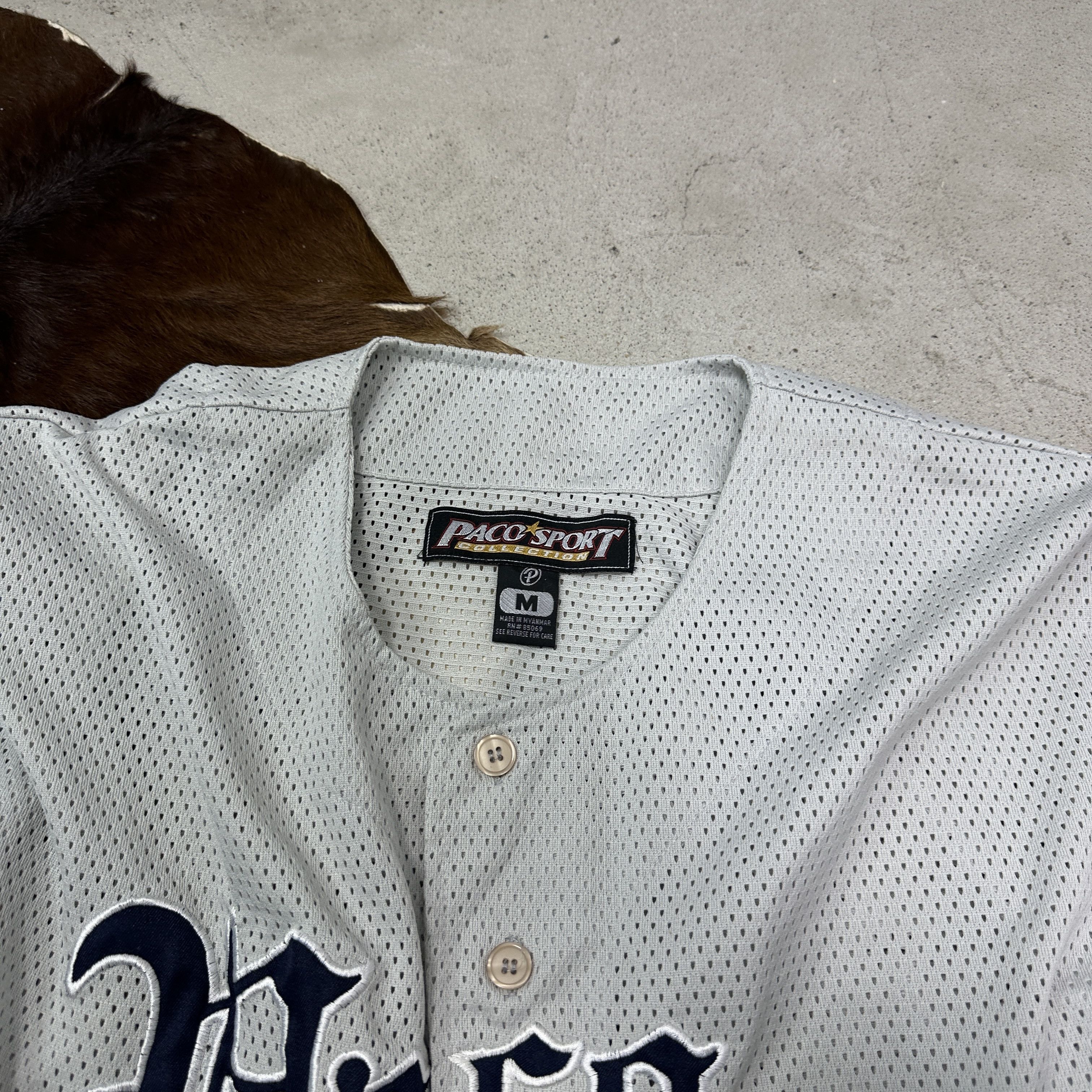 Vintage Vintage Sporty Streetwear Hip Hop Paco Oversize Jersey Y2k Size US M / EU 48-50 / 2 - 4 Thumbnail