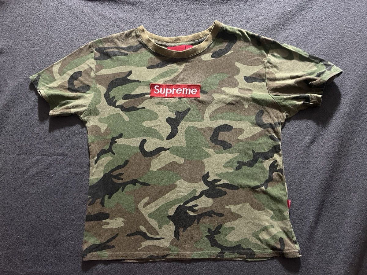 SUPREMEBEING Supreme camouflage round neck tshirt Size L / US 10 / IT 46 - 1 Thumbnail