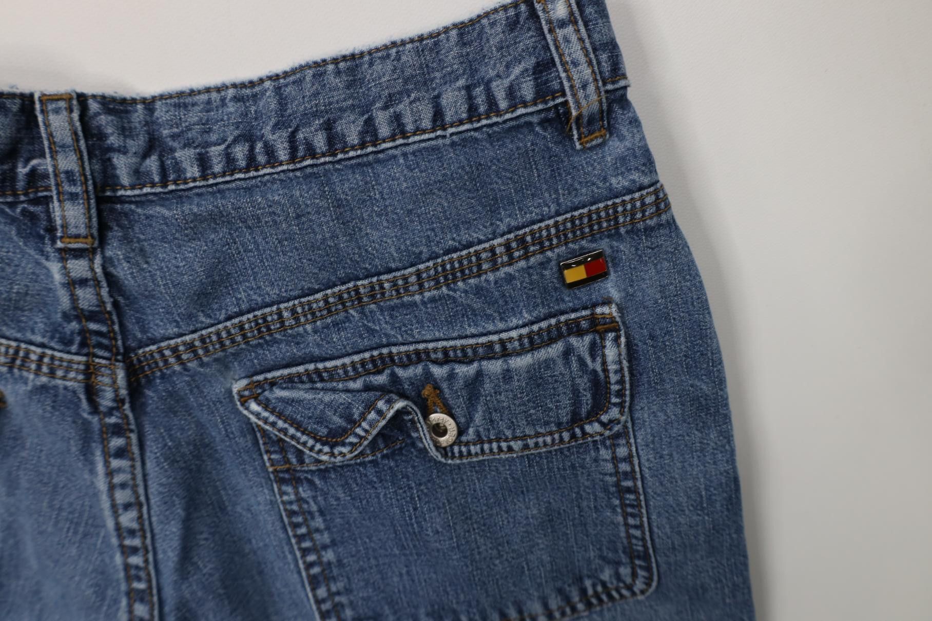 Tommy Hilfiger Vintage 90s Y2K Tommy Hilfiger Wide Leg Cargo Denim Jeans Size 34" / US 12 / IT 48 - 15 Thumbnail