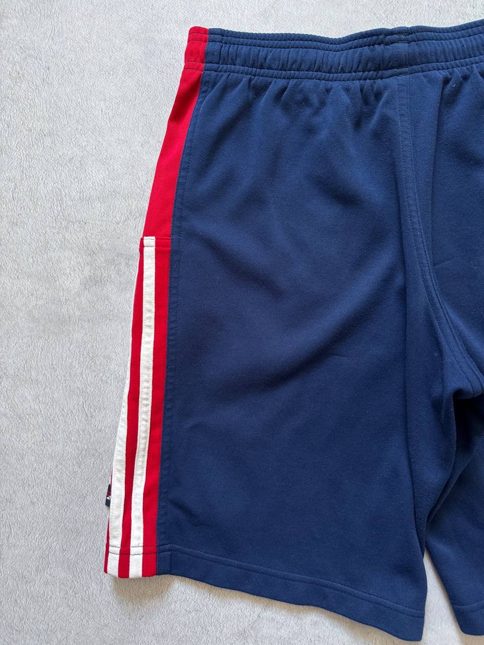 Adidas 90s Vintage Adidas Retro Shorts size M Size US 32 / EU 48 - 3 Thumbnail