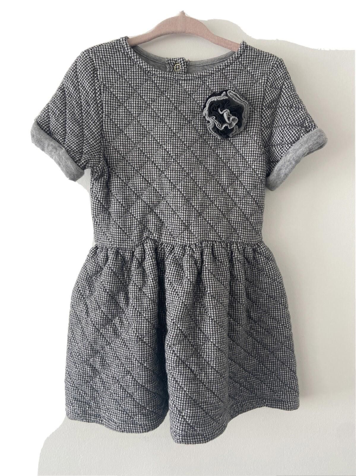 Petit Bateau Petit Bateau Quilted Girls Dress Size 4 Size ONE SIZE - 1 Thumbnail
