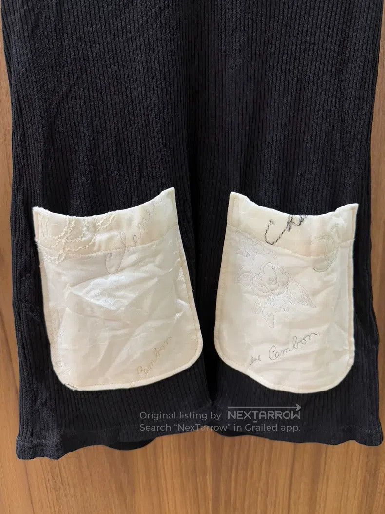 Chanel Chanel White large pocket black V-neck sleeveless skirt Size XXS / US 00 / IT 34 - 4 Thumbnail