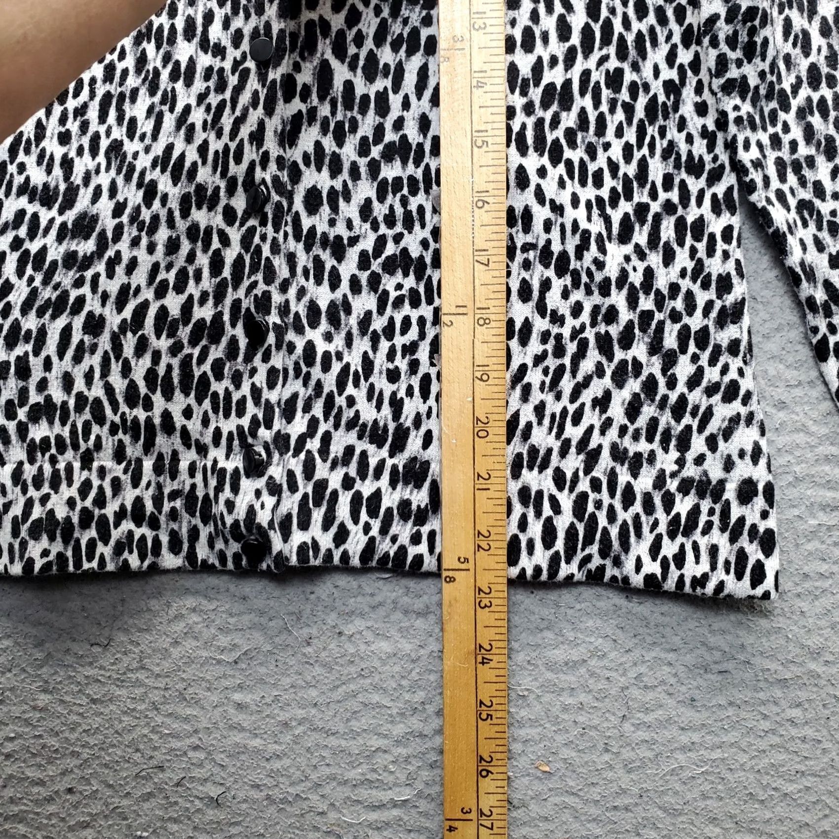 Charter Club Charter Club Cardigan Women’s PS Multi Leopard Print Long Sleeve Button Front Shirt Mens? Size S / US 4 / IT 40 - 5 Thumbnail