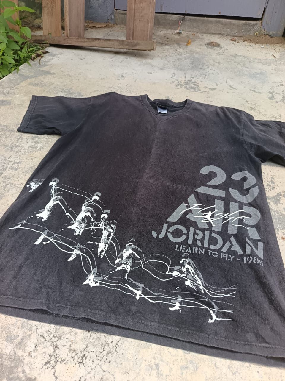 Jordan Brand Vintage y2k air Jordan tshirt Size US L / EU 52-54 / 3 - 3 Thumbnail