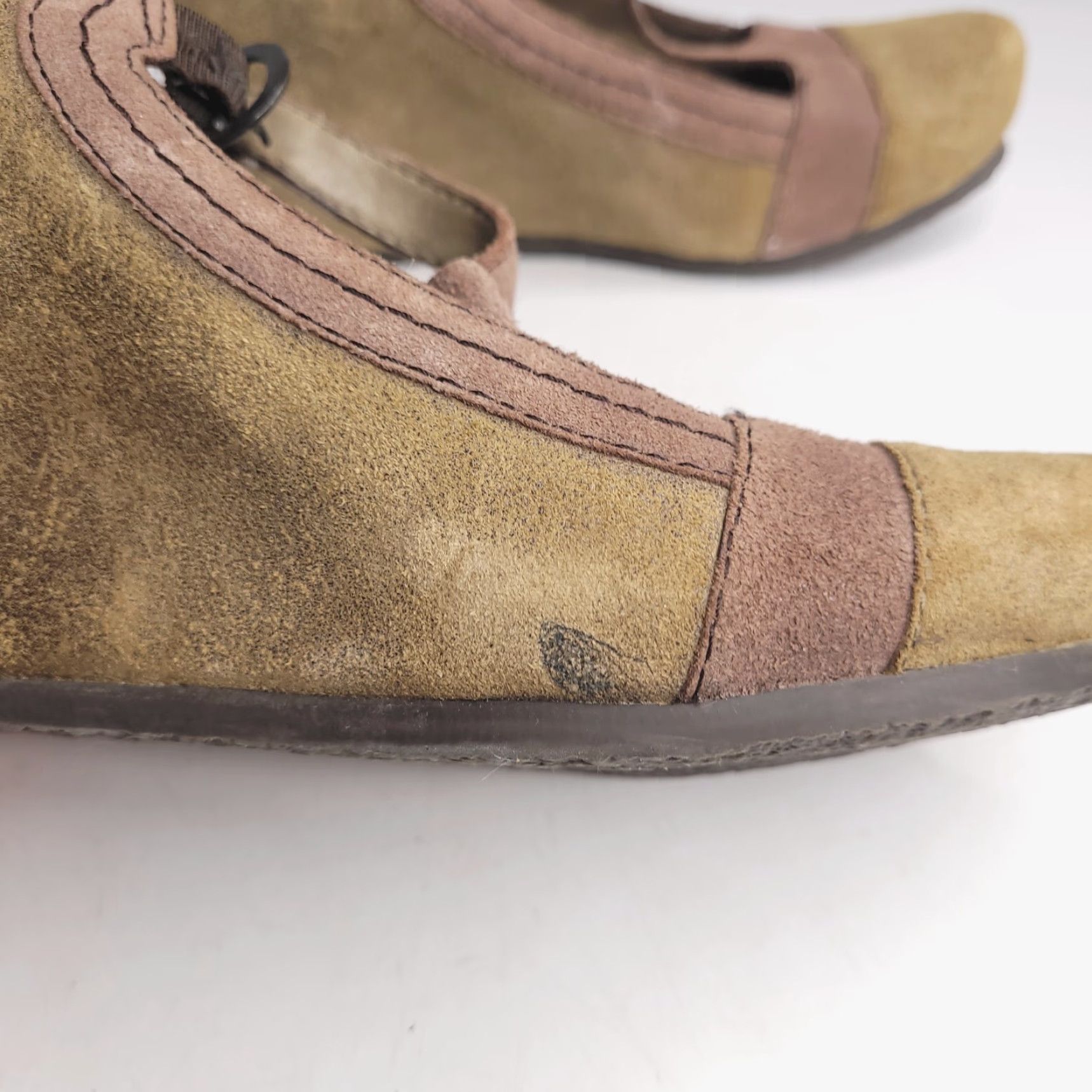 Vintage OTBT Reform Sandal Wedge Suede Size 6.5 Brown Buckle Ankle Strap Woman M Heel Wedge Model Reform Size US 7 / IT 37 - 5 Thumbnail