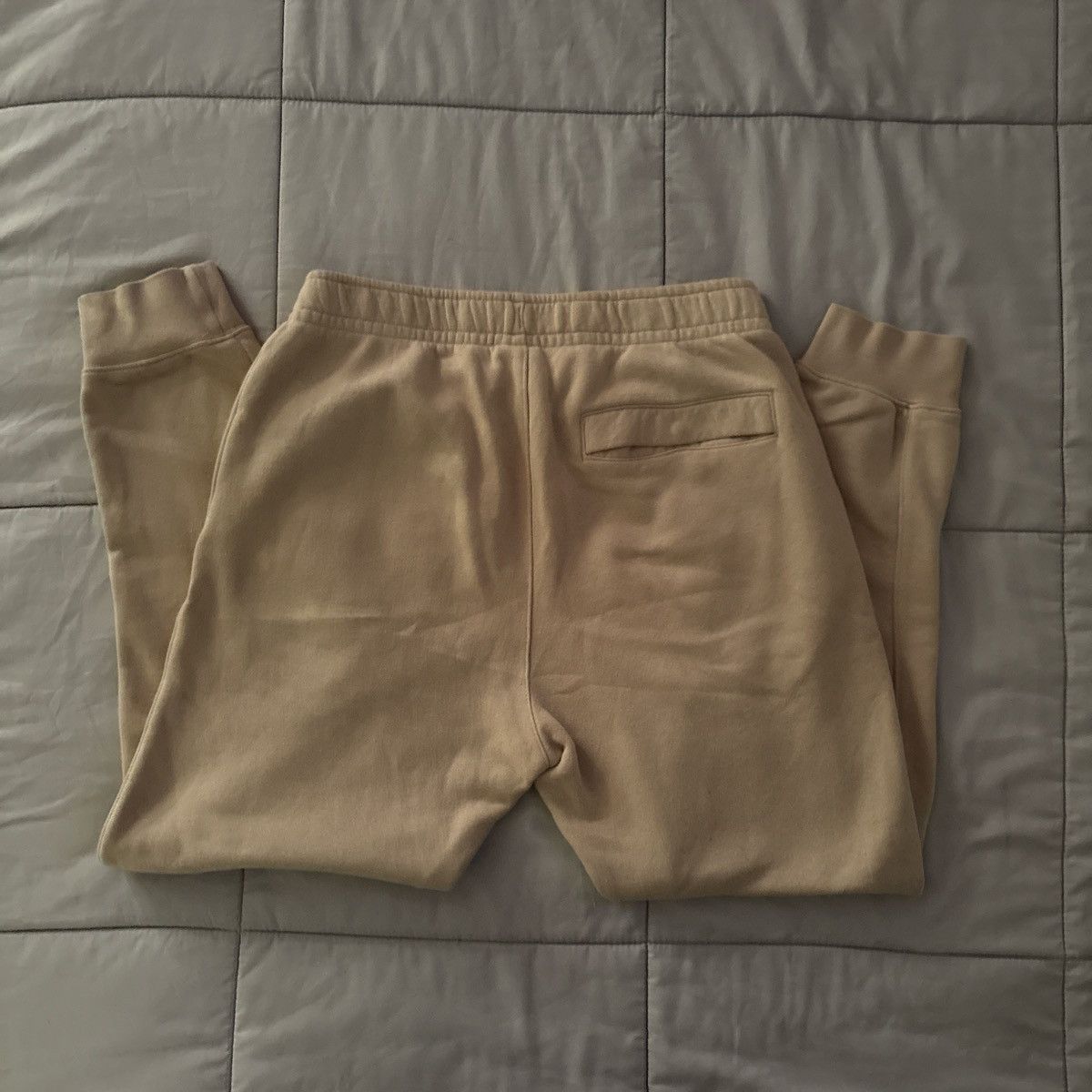 Nike Tan nike sweatpants Size US 38 / EU 54 - 2 Thumbnail