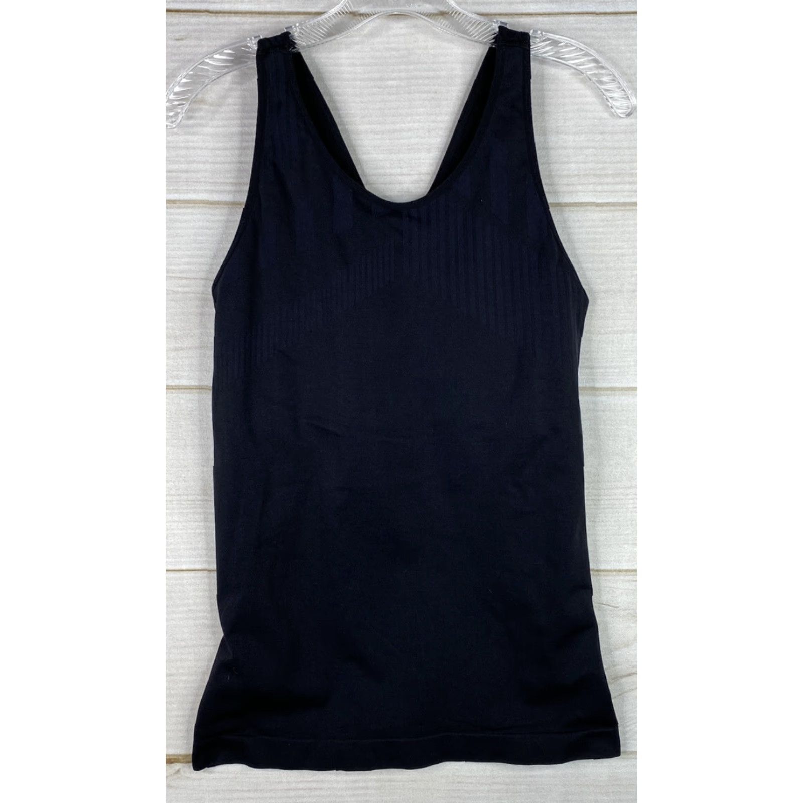 Vintage Climawear Tank Top Womens L Black Workout Yoga Seamless Racerback Stretch Gym Shirt Size L / US 10 / IT 46 - 2 Thumbnail