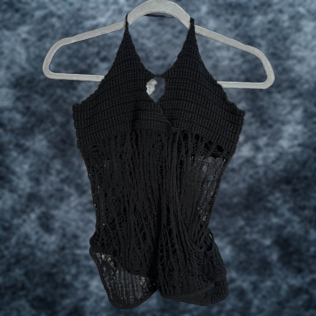 Guizio Black Crochet Halter Tank Top Keyhole Design Womens Size Small Shirt Adult Womens Small Black Crochet Halter Tank Top Guizio Womens Small