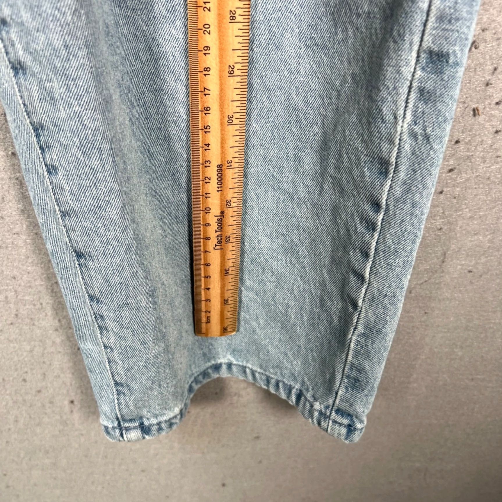 AMOMENTO Amomento Womens Jeans High-Waisted Light Blue Denim 100% Cotton L Adults Large 5-Pocket Rise High Vintage Style Mens Womens Girls Boys Size 36" / US 14 / IT 50 - 6 Thumbnail