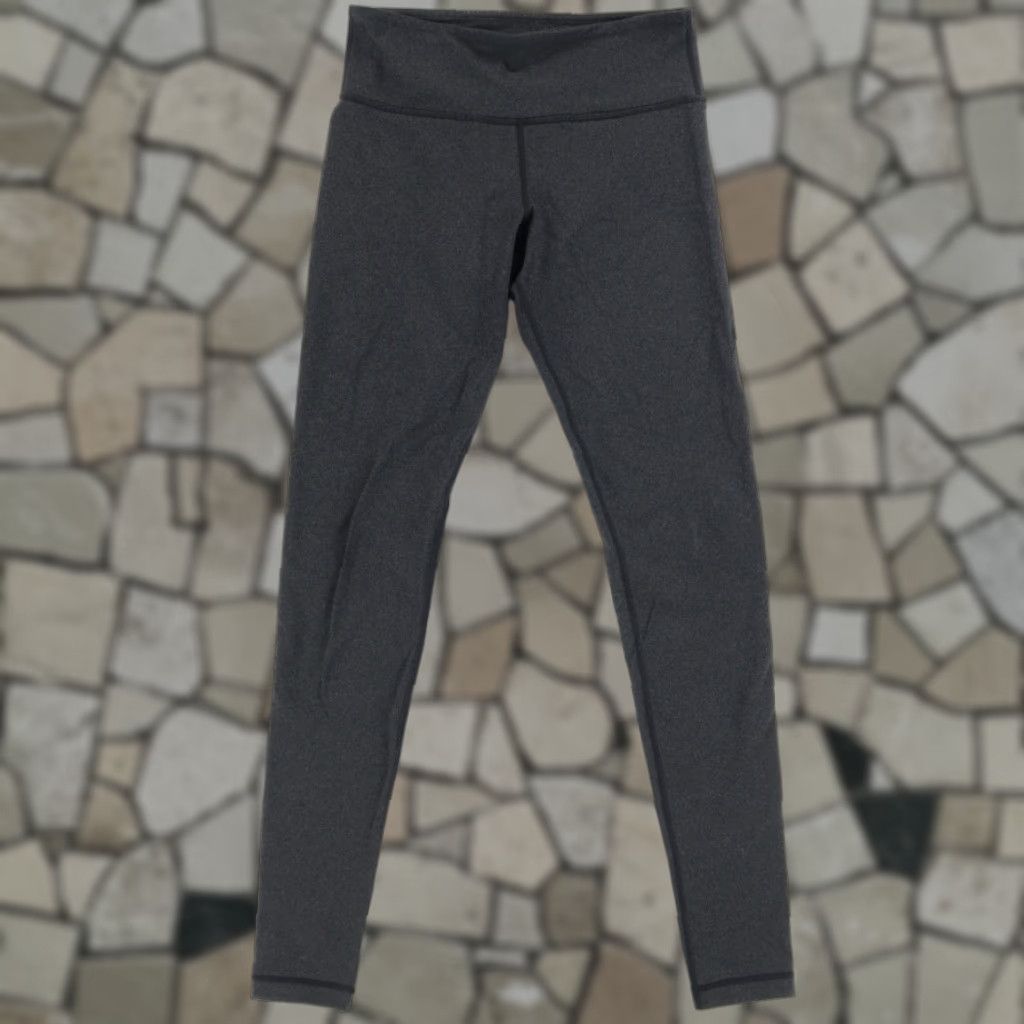 Lululemon Lululemon Ankle Yoga Nylon Woven Leggings Gray Women's 6 Slim fit/Stretch Pants Inseam 28in Size 28" / US 6 / IT 42 - 1 Thumbnail