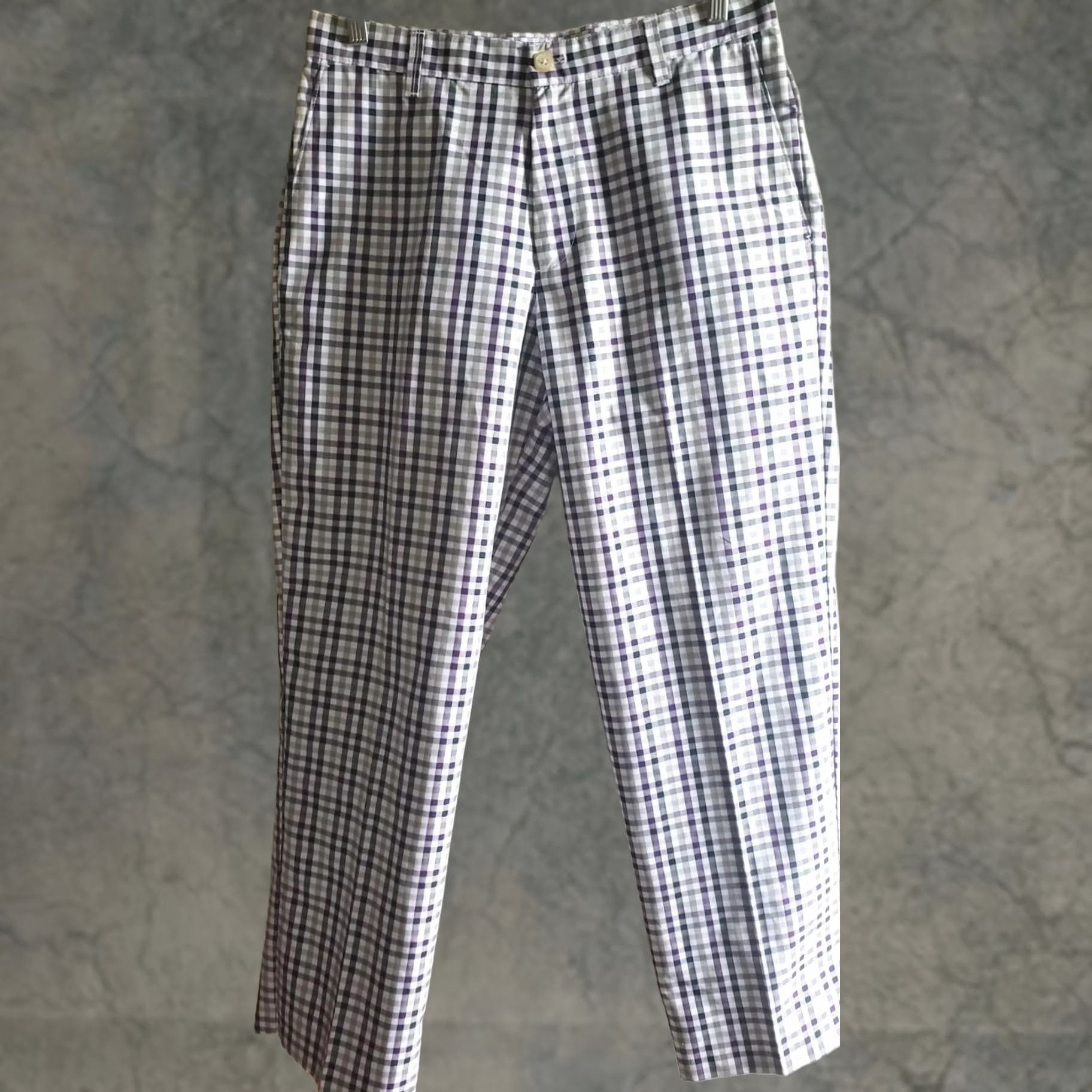 Izod VINTAGE? No — Izod Golf Performx Pants 32x30 Purple Gray Black White Check Pattern Stretch Mens Regular Straight Front Pocket Wide? Size US 32 / EU 48 - 1 Thumbnail
