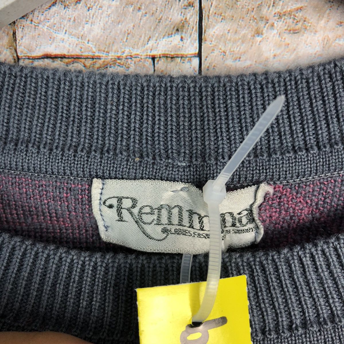 Homespun Knitwear Remminal Pink vintage art sweatshirt Knitwear #A309 Size XS / US 0-2 / IT 36-38 - 10 Thumbnail