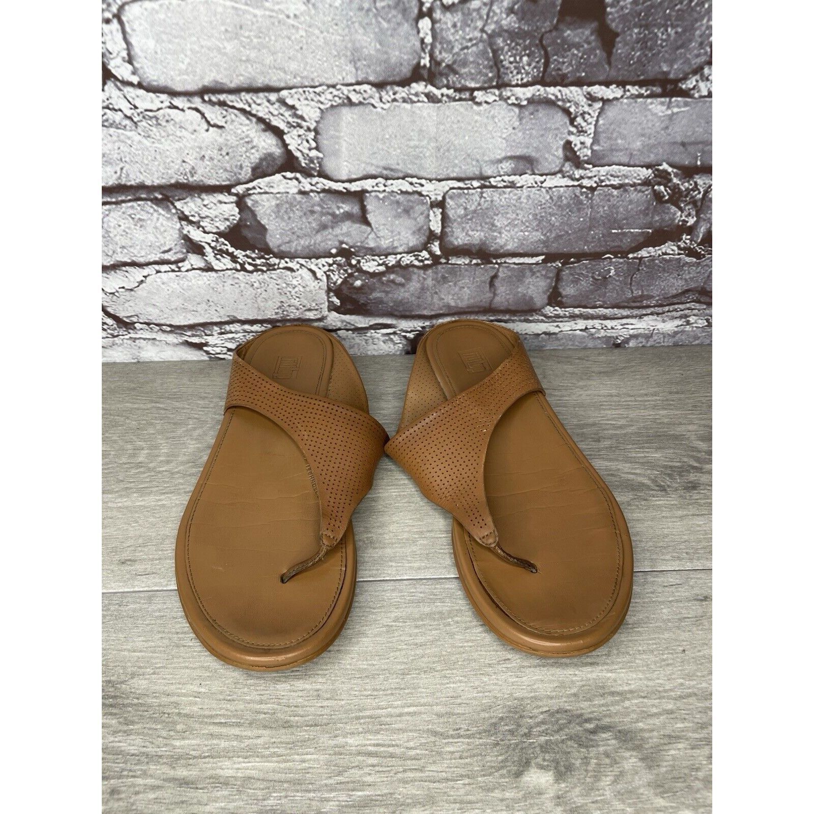 Other FITFLOP V35-592 Brown Leather Flip Flops Wedge Sandals Wome Size US 8 / IT 38 - 2 Thumbnail