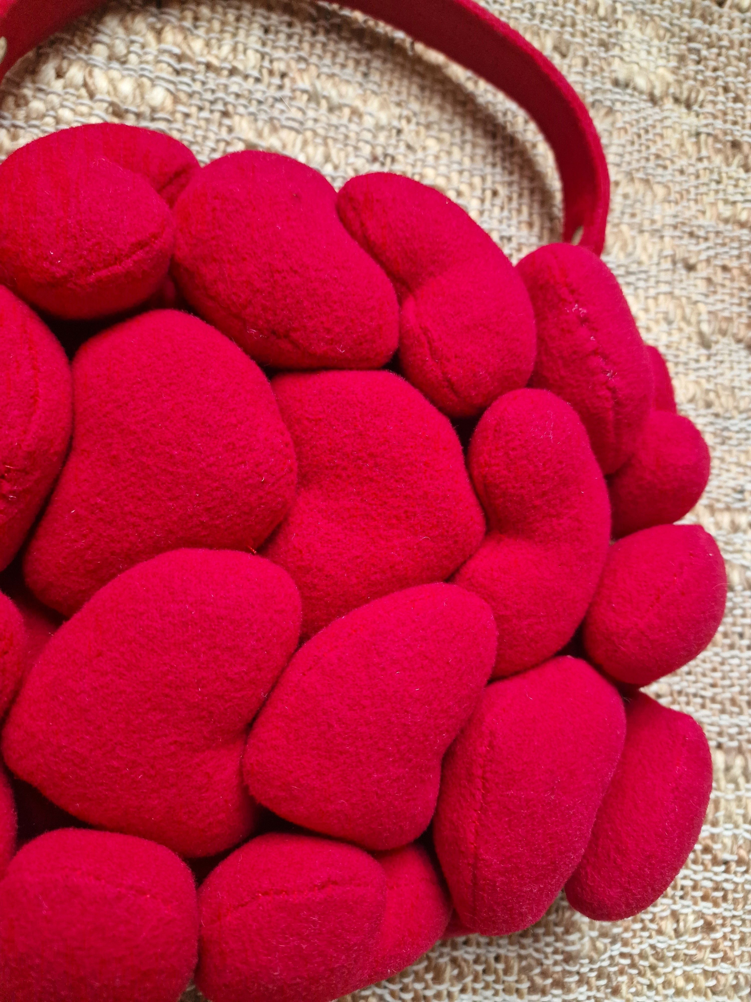 Moschino Iconic MOSCHINO Heart Red Plush Toy Hand Shoulder Bag Size ONE SIZE - 3 Thumbnail