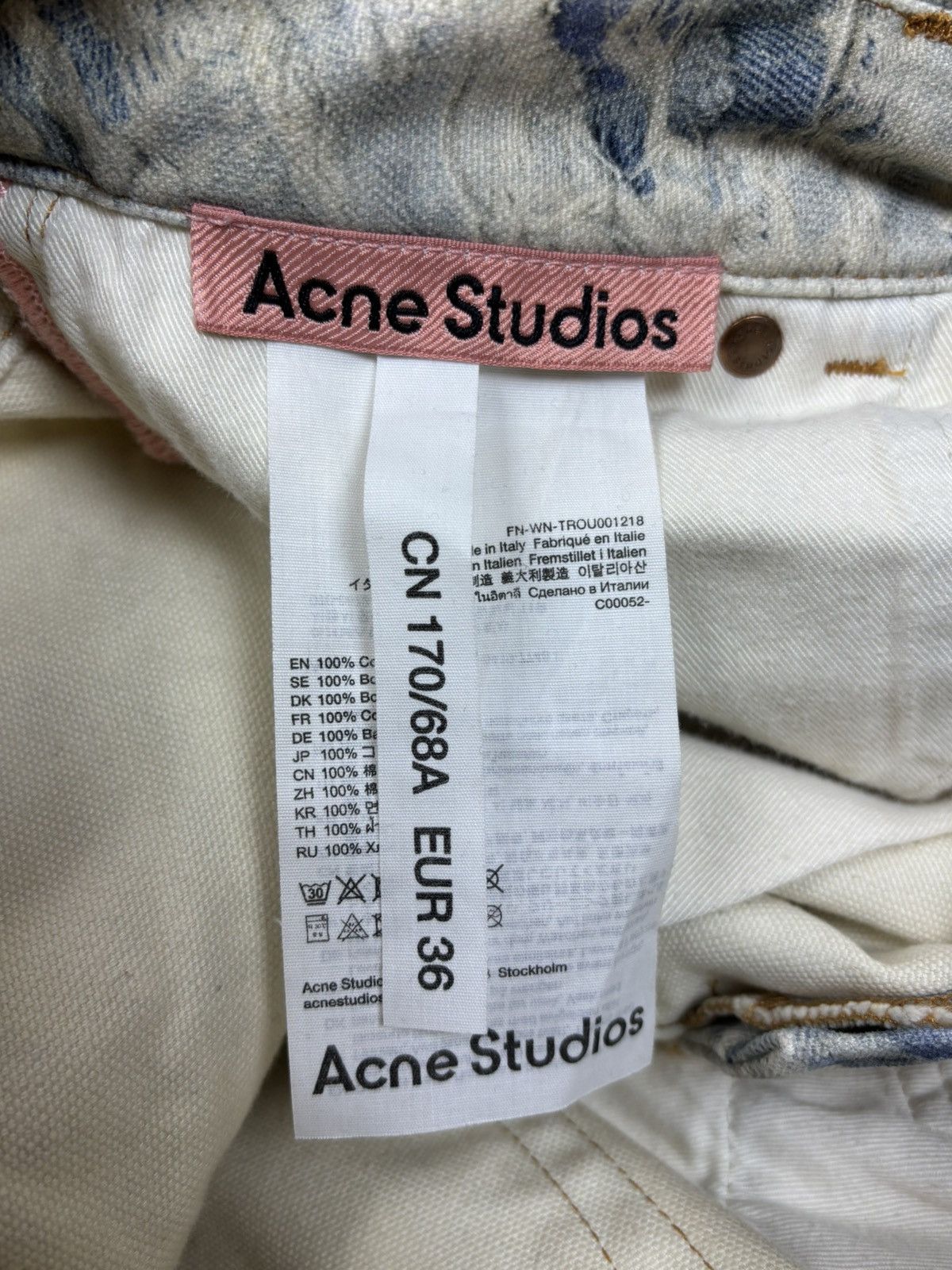 Acne Studios Acne Studios SS24 Digital Distressed Printed Jeans Size 25" / US 0 / IT 36 - 11 Thumbnail