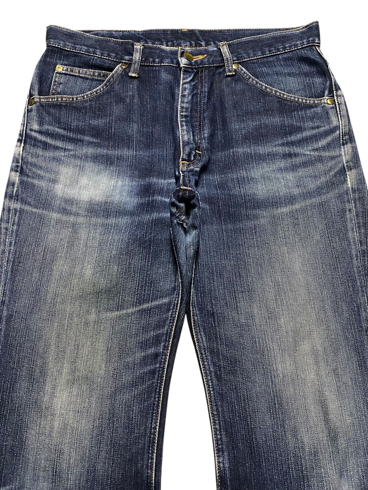 Lee × Vivienne Westwood Vintage Lee Faded Wash Distressed Bootcut Jeans Size US 33 - 3 Thumbnail