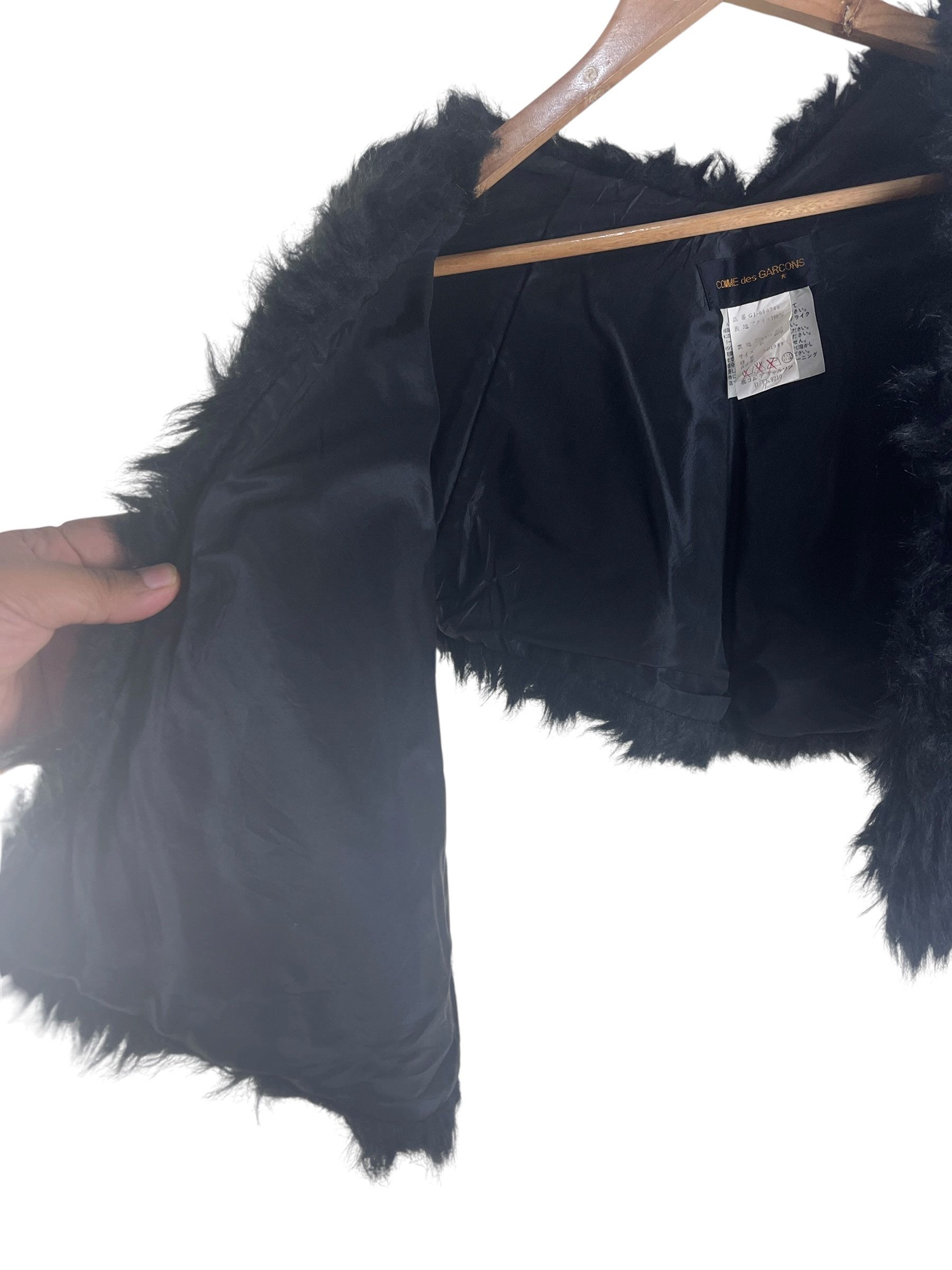 Comme des Garcons Comme des Garçons Faux Fur Cropped Cape Bolero Jacket Black Size ONE SIZE - 9 Thumbnail