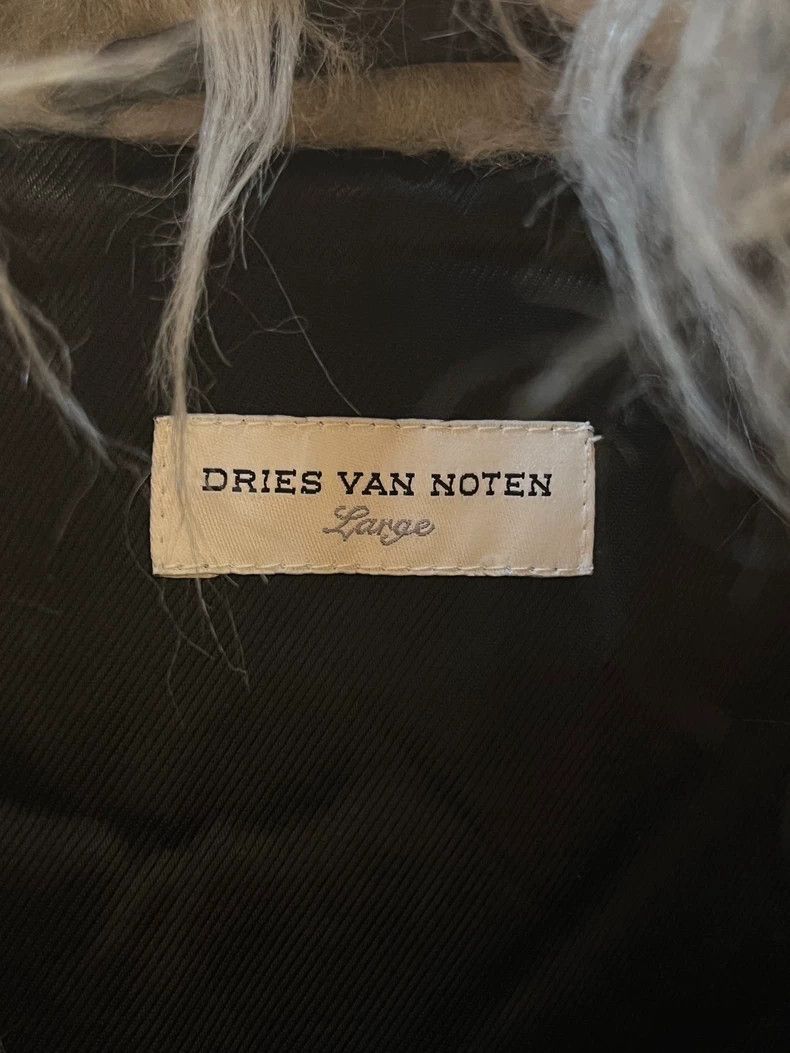 Dries Van Noten DRIES VAN NOTEN Greyish-silver fur Size L / US 10 / IT 46 - 8 Thumbnail