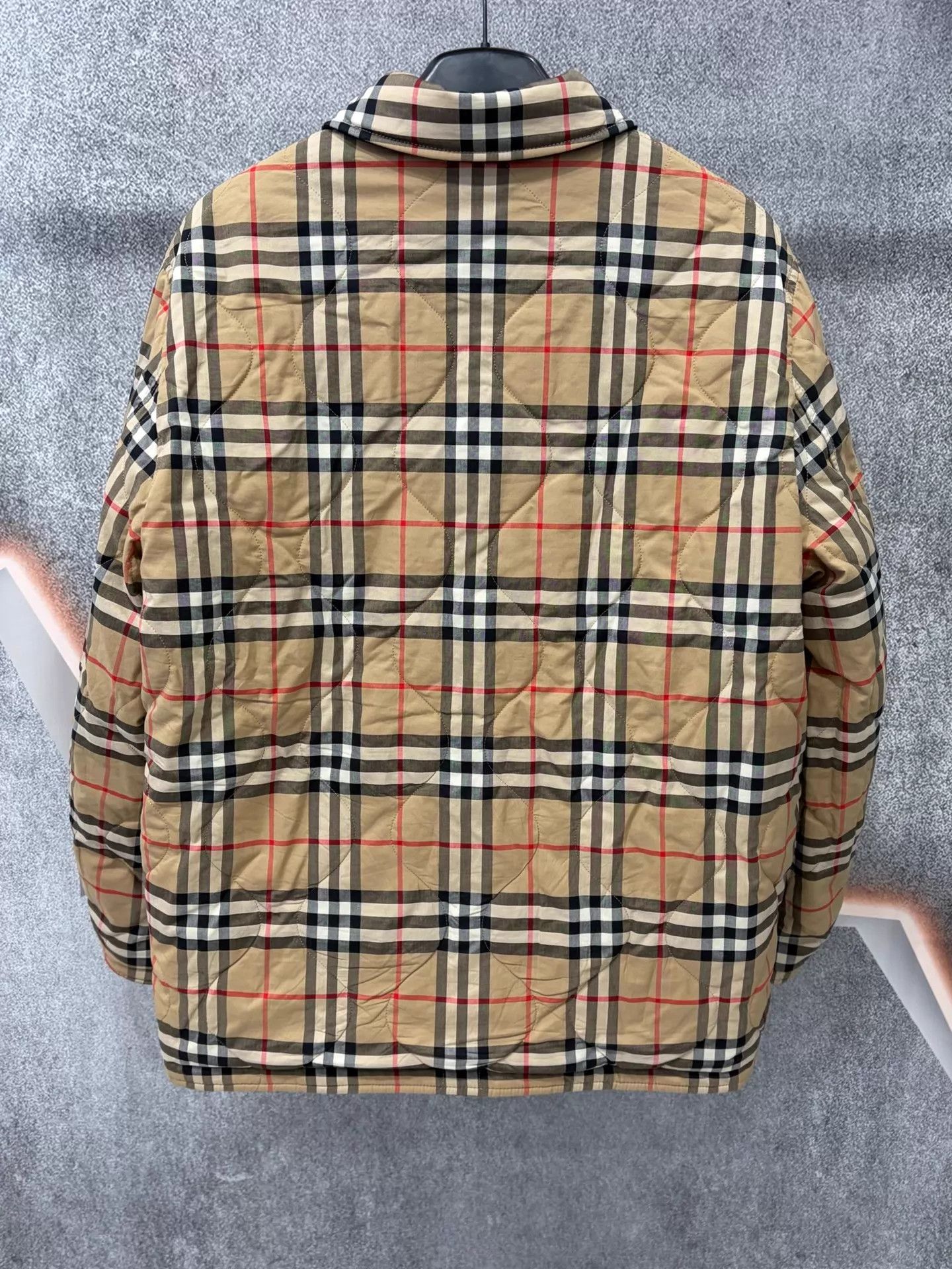 Burberry Burberry Men's 2-Sided Short Padded L Black/Check Size US L / EU 52-54 / 3 - 4 Thumbnail