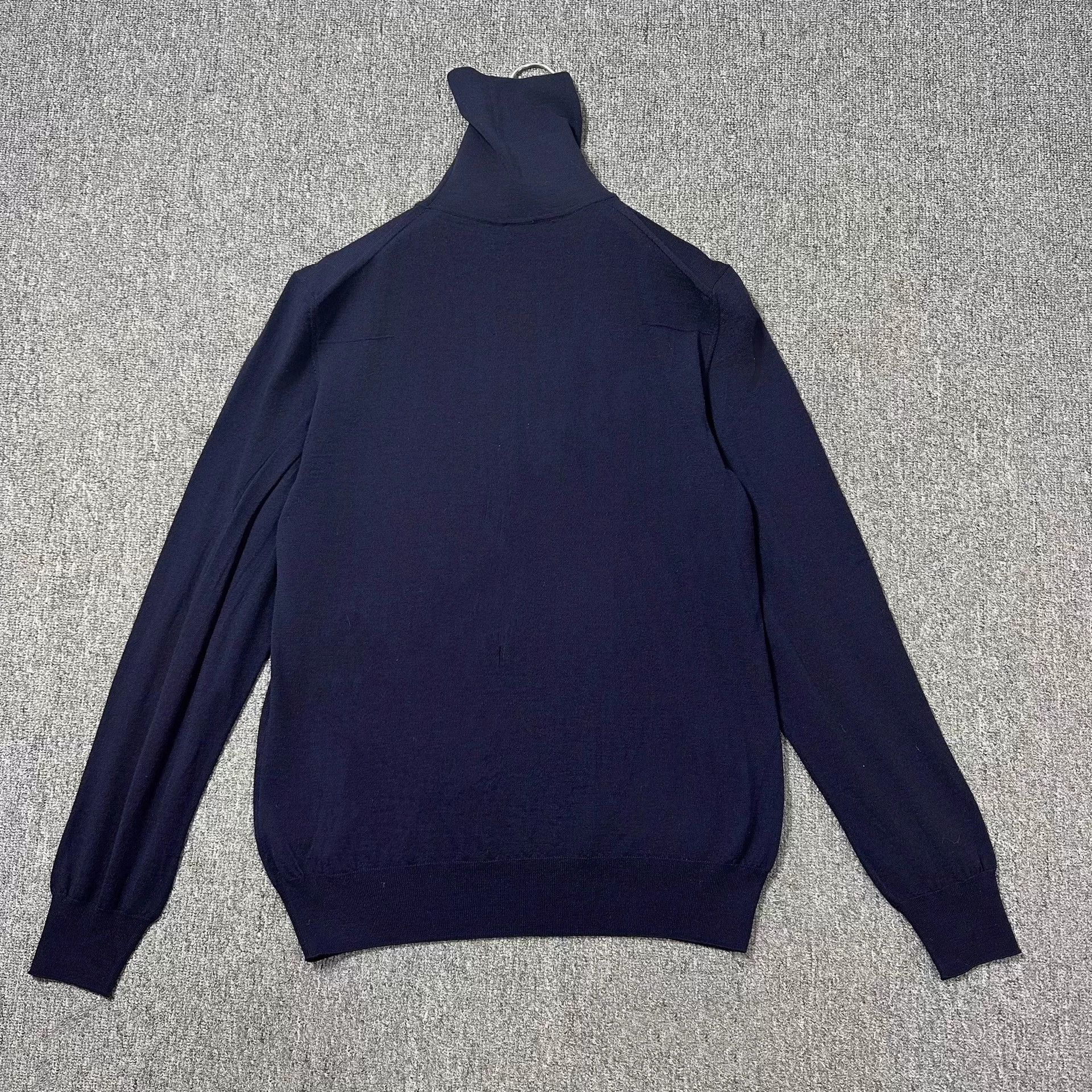 Dior Dior Navy Blue 100% Wool Collared Bee Sweater L Size US L / EU 52-54 / 3 - 4 Thumbnail