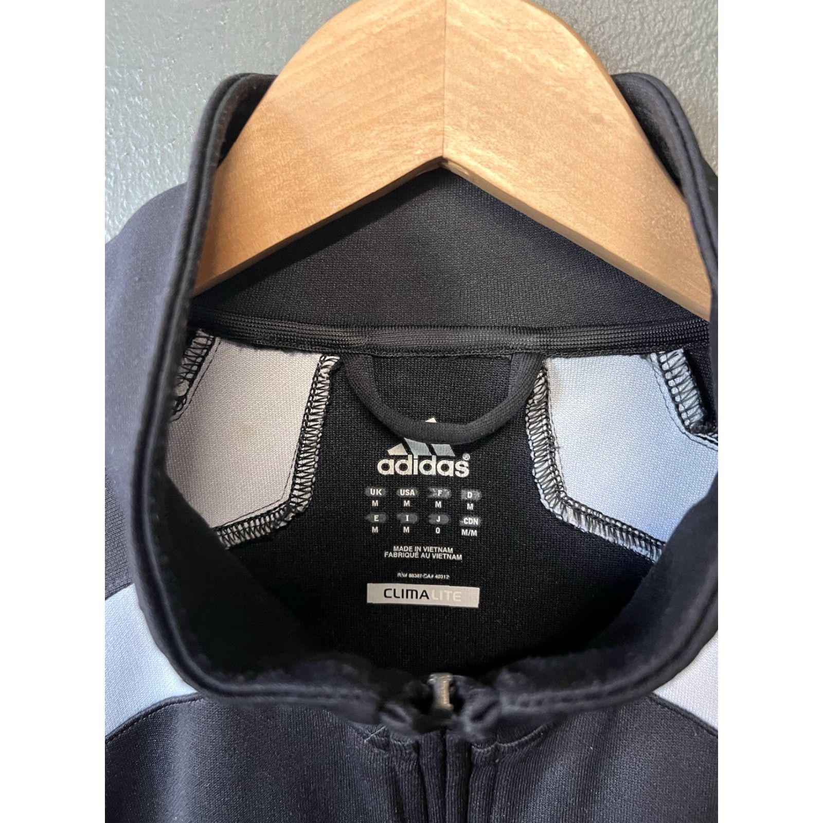 Adidas Adidas Jacket Track Full Zip Long Sleeve Black Athletic Mens M Size US M / EU 48-50 / 2 - 3 Thumbnail