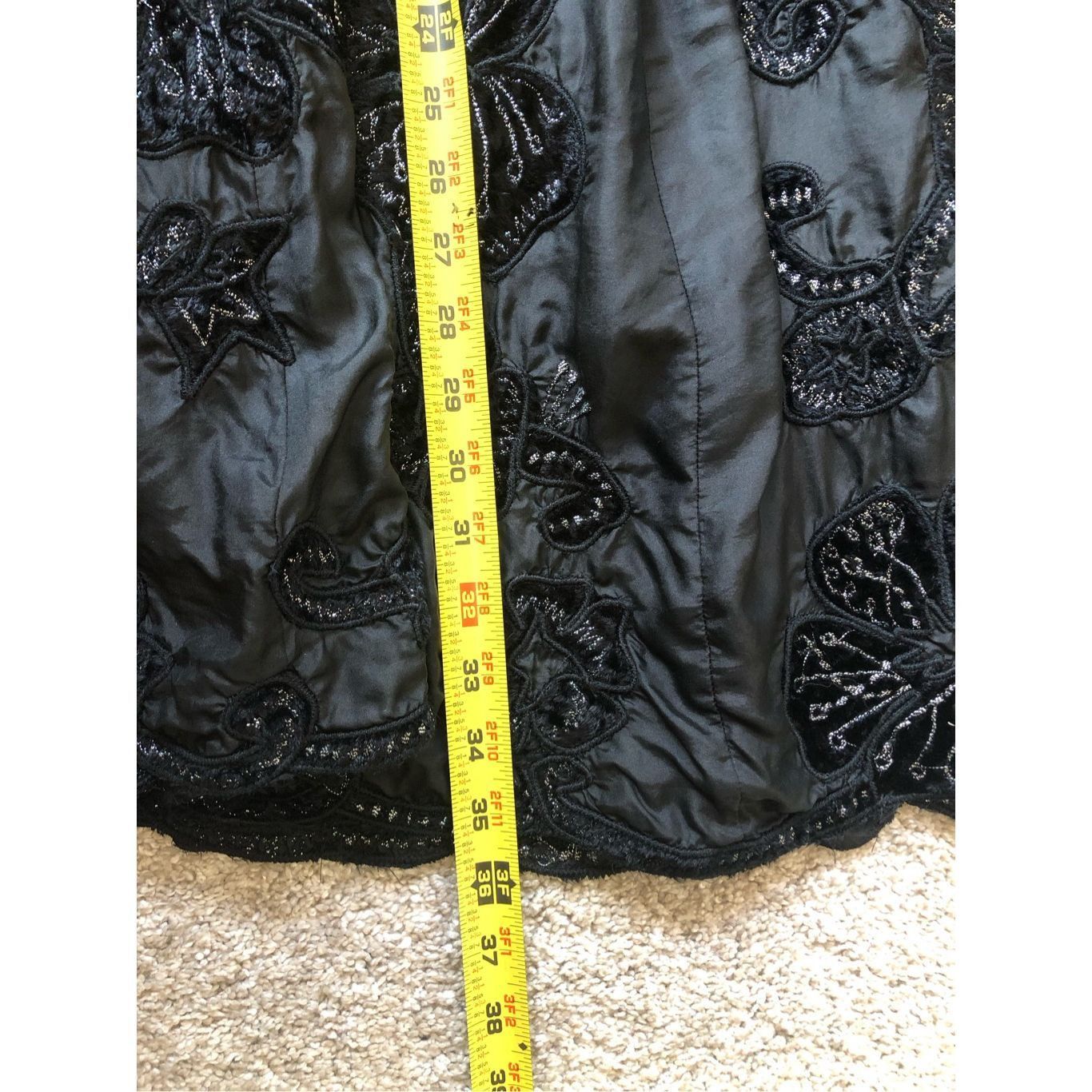 Chicos Chico’s Women’s Black Elegant Knee Length Silk Floral Embroi Size 38" / US 16 / IT 52 - 7 Thumbnail