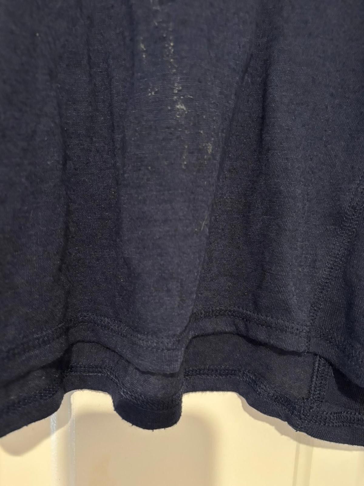 Designer Women's sz S athleta athleticblue shirt #644 DISCOLORED SPOT Size S / US 4 / IT 40 - 2 Thumbnail